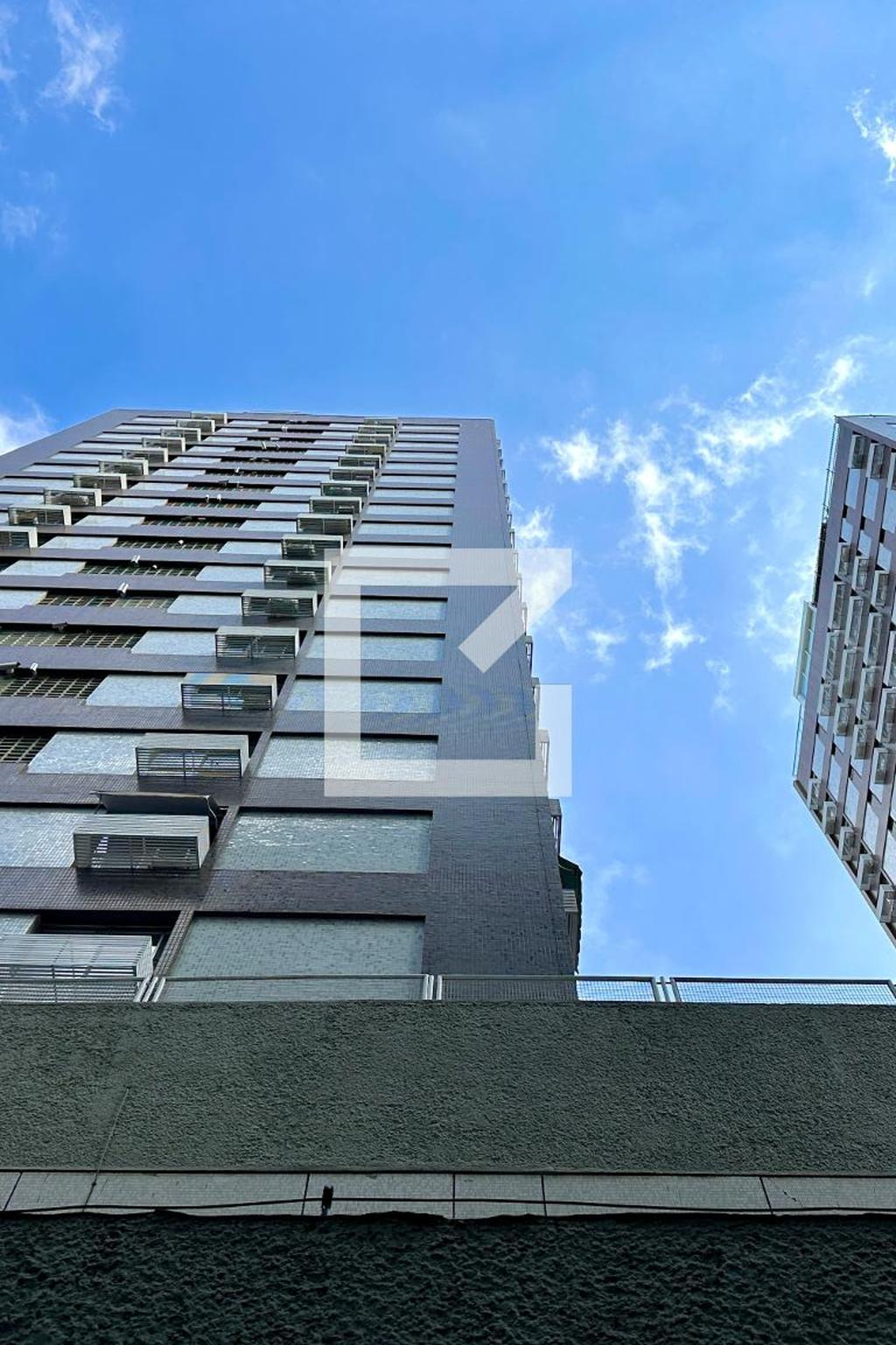 Fachada Condomínio Fizzi Contini