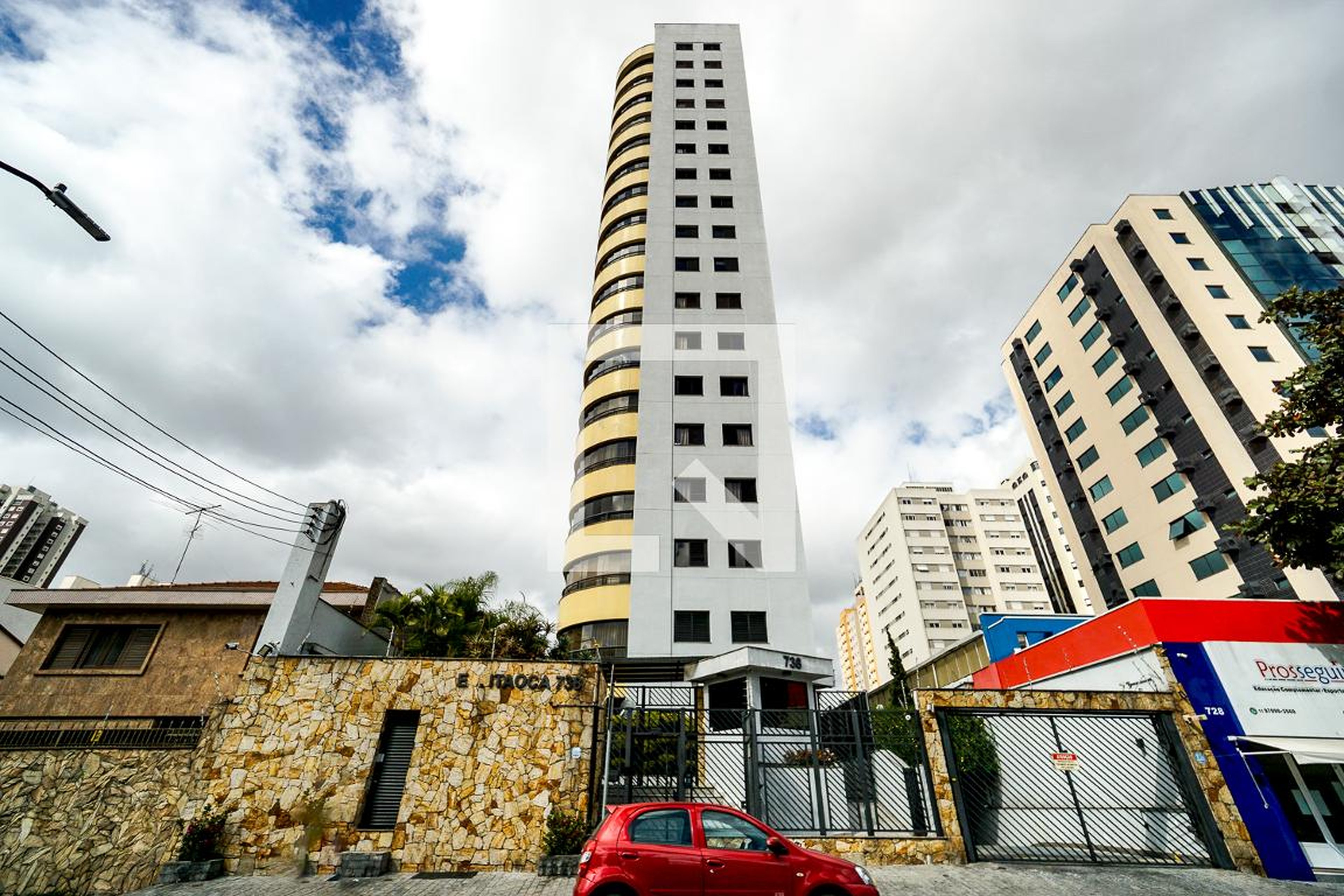 Fachada Condomínio Itaoca