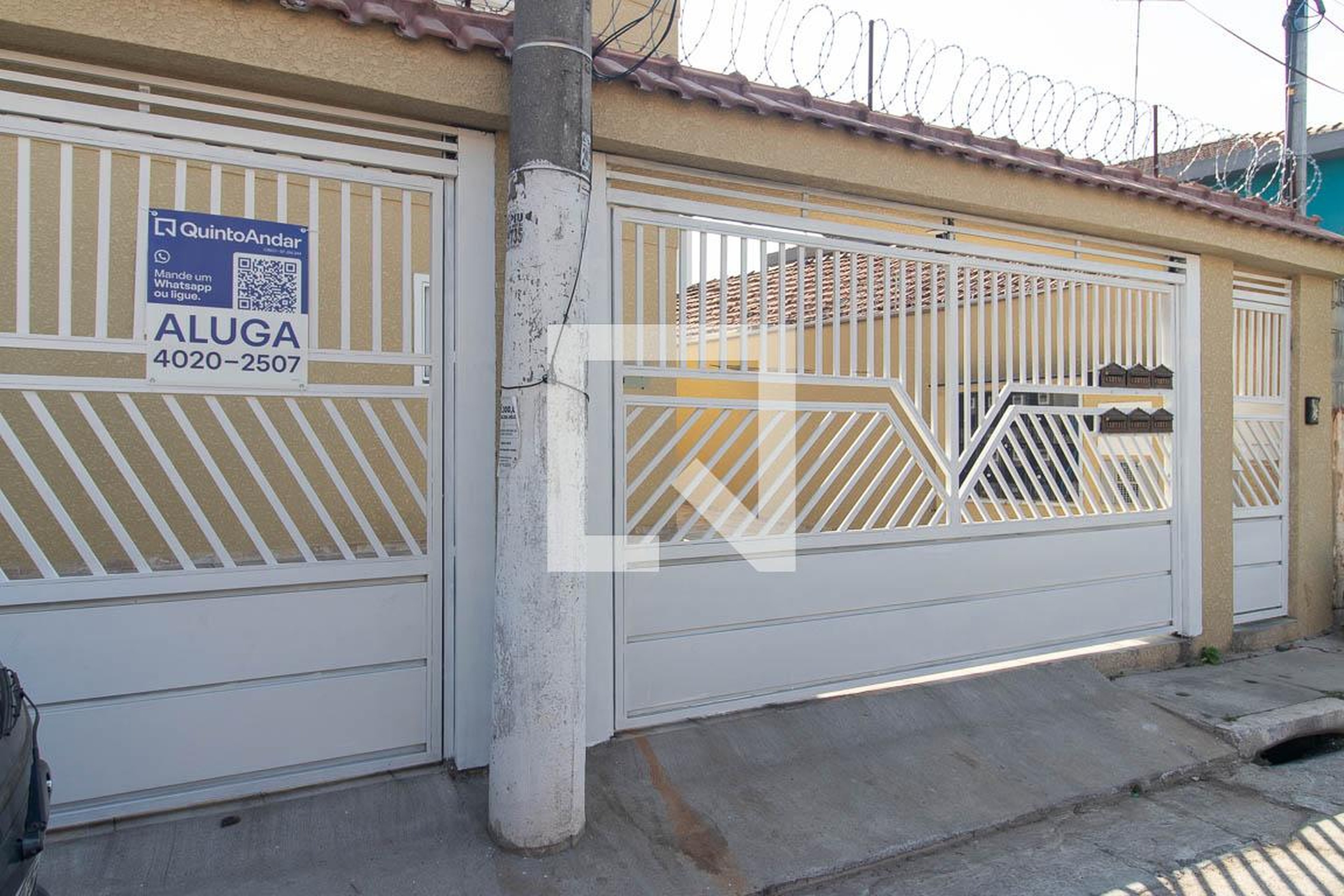 Fachada Condomínio em Rua Professor Heinrich Nordhoff, 43