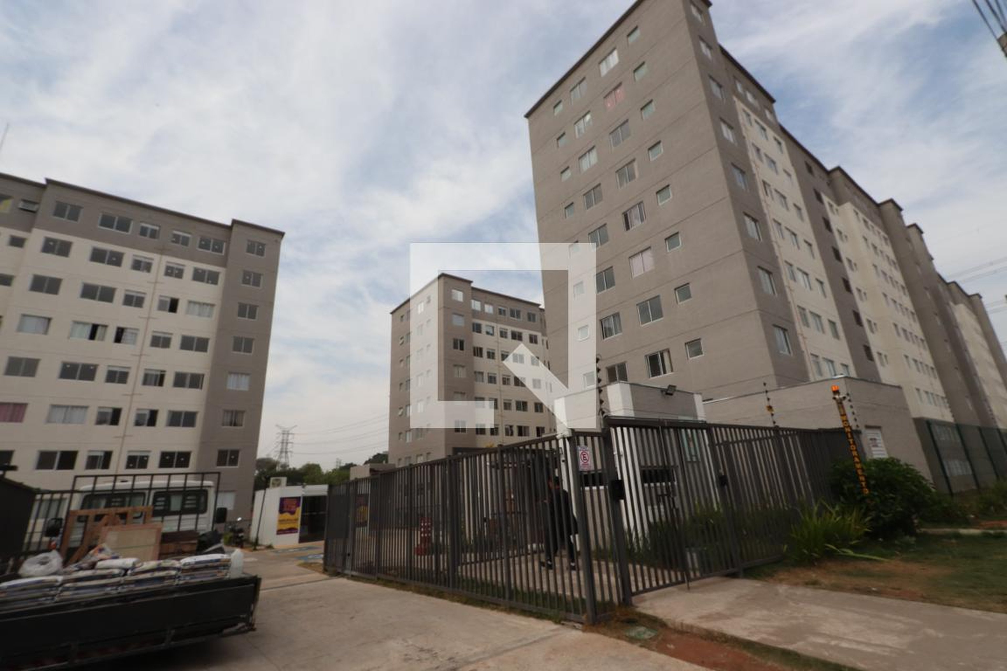 Fachada do condomínio Condomínio em Rua Estado do Ceará, 1048