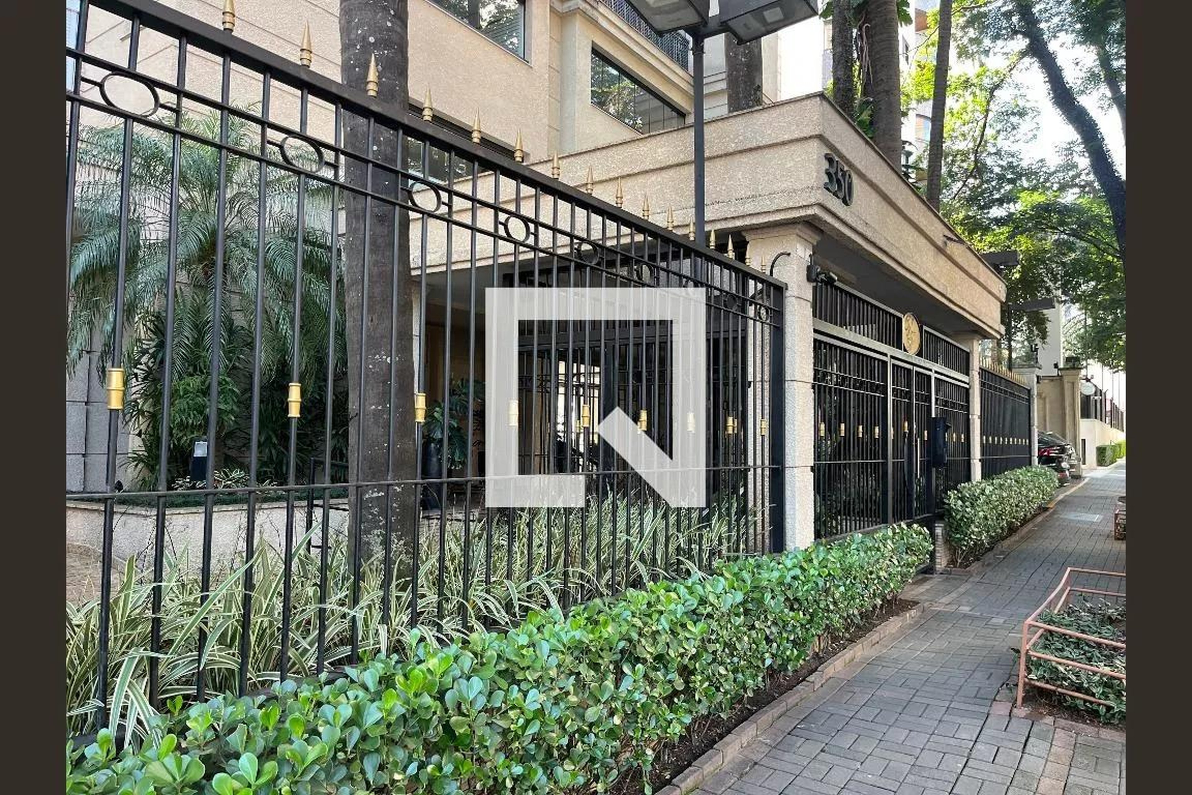 Fachada Condomínio Villa di Fiori