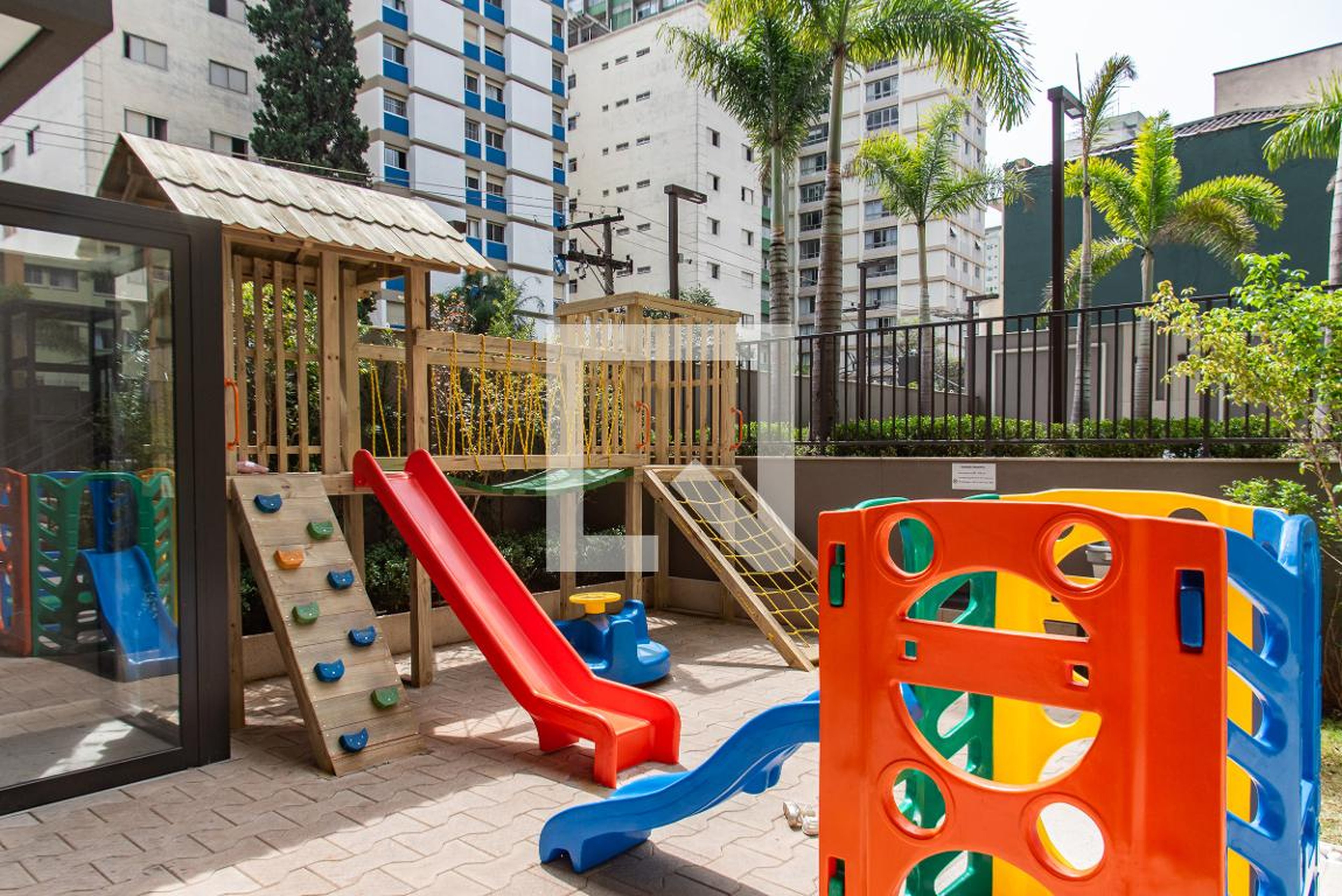 Playground - Palazzo Vila Mariana