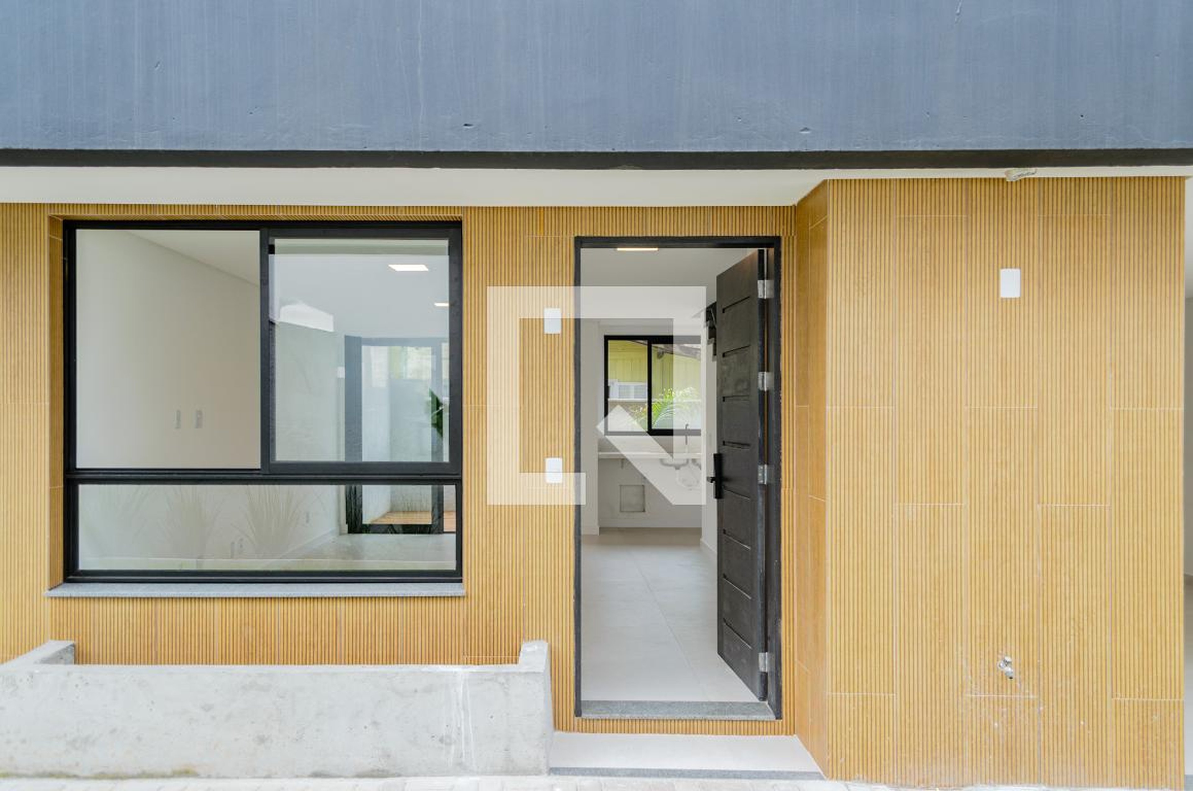 Fachada Condomínio em Rua Grumixama, 127