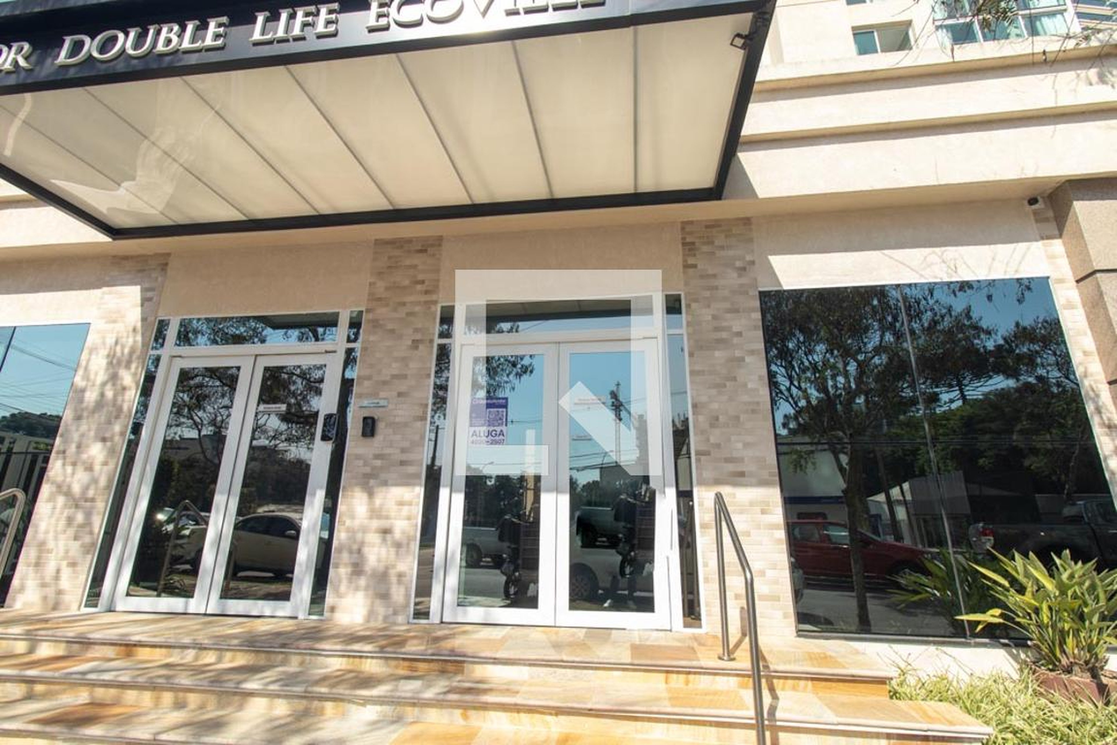 Fachada do Condomínio Condomínio Helbor Double Life