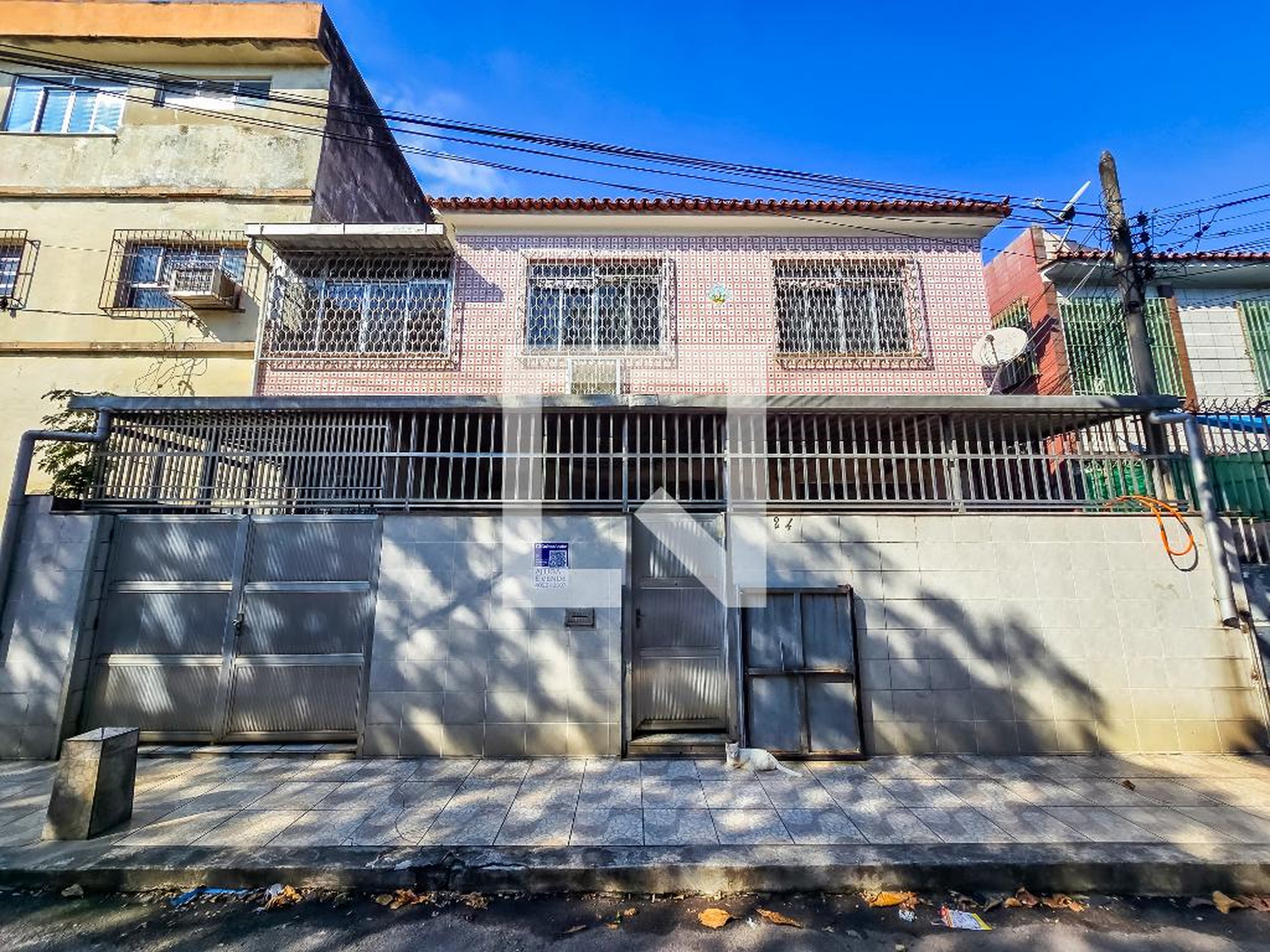 Fachada Condomínio em Rua Sertanópolis, 24