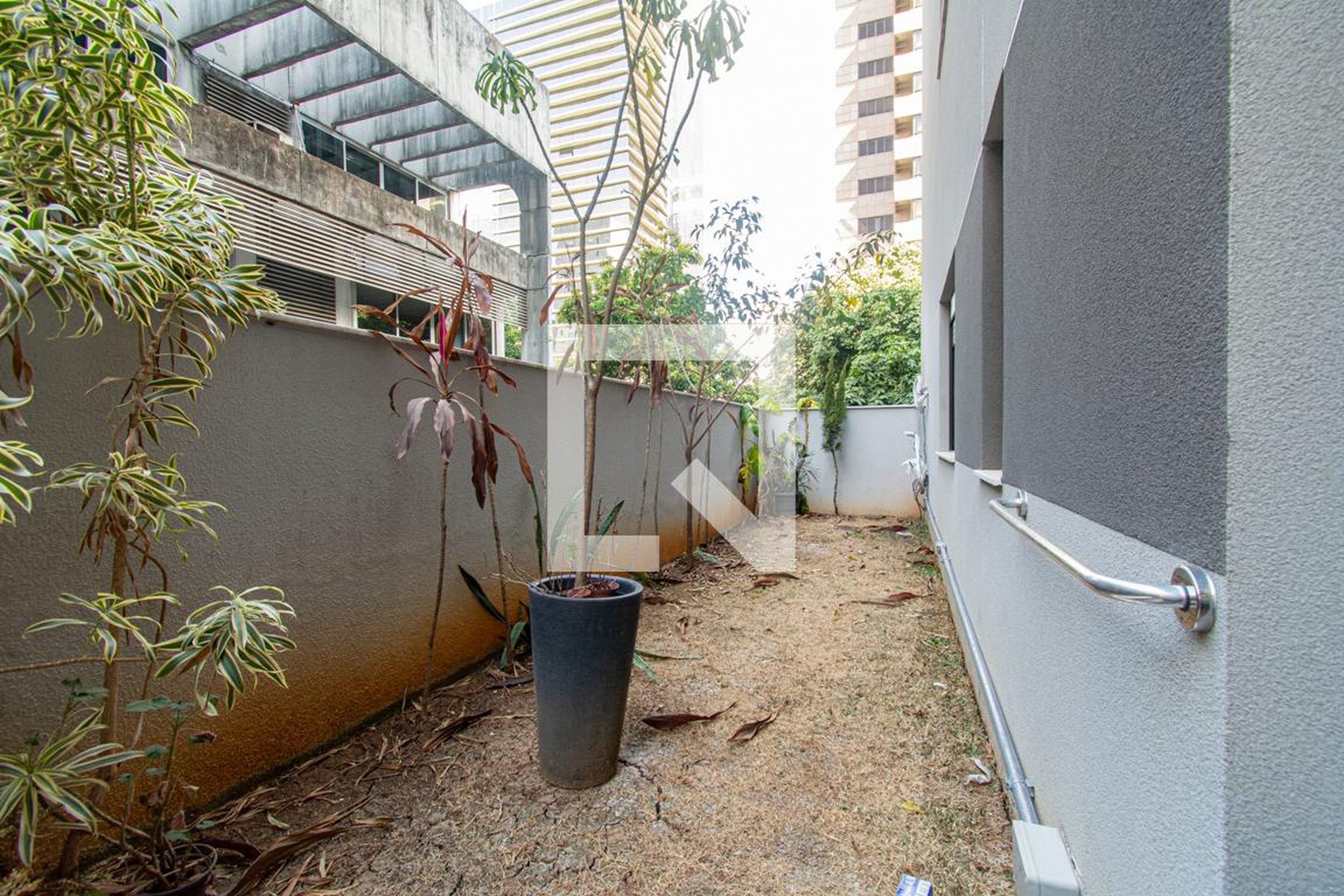 Área externa - Laura Furtado