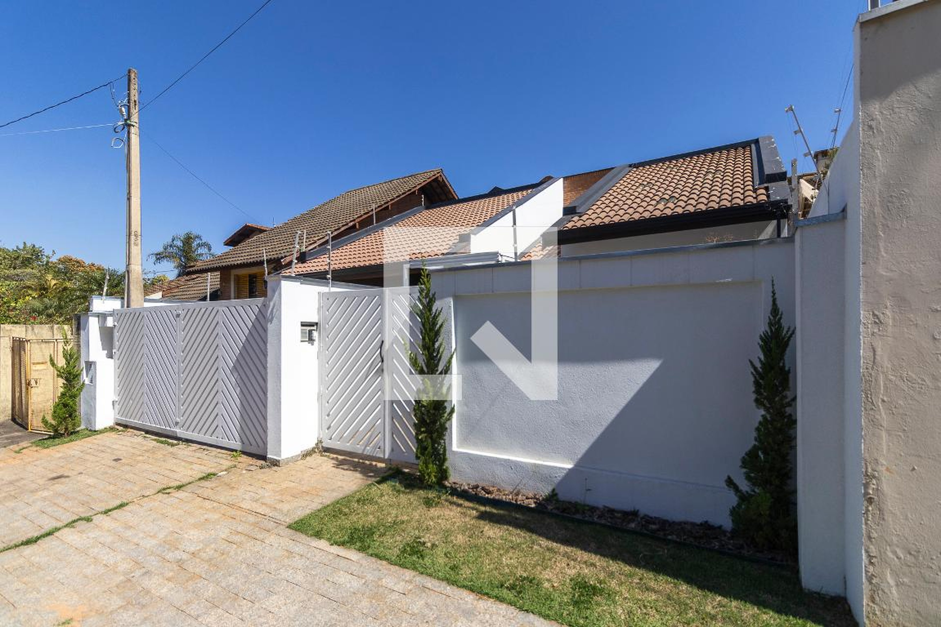 Fachada Condomínio em Rua Doutor Geraldo Campos Freire, 84