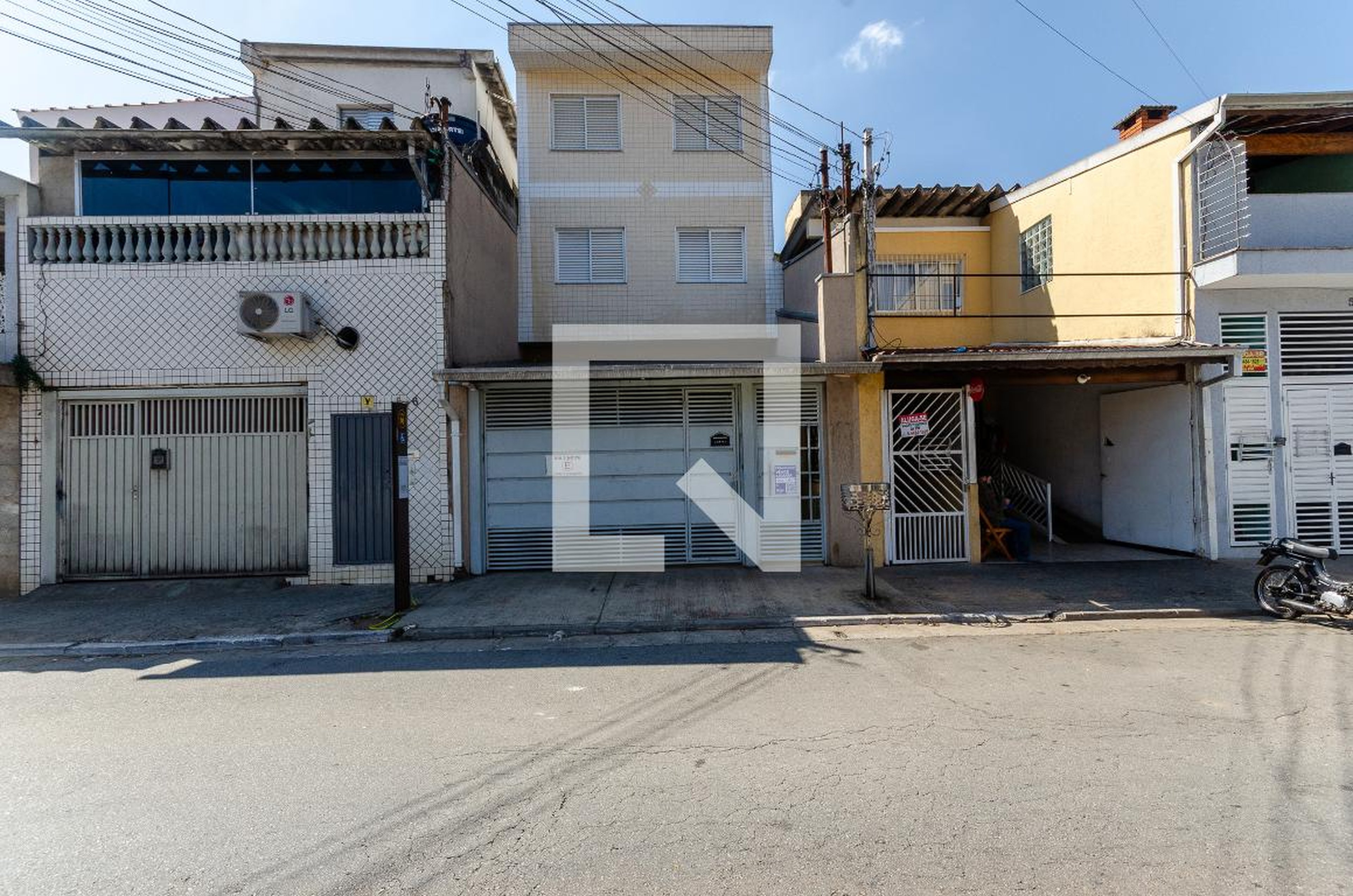 Fachada Condomínio em Avenida Guilherme Mankel, 538