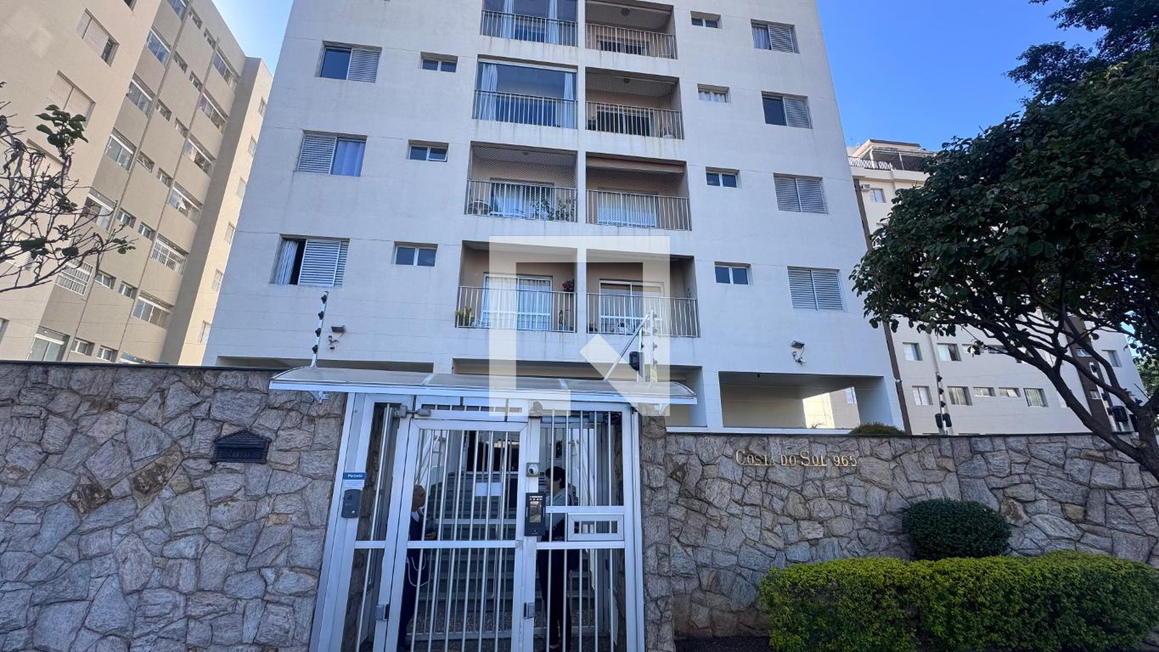 Fachada Condomínio em Avenida José Pancetti, 965