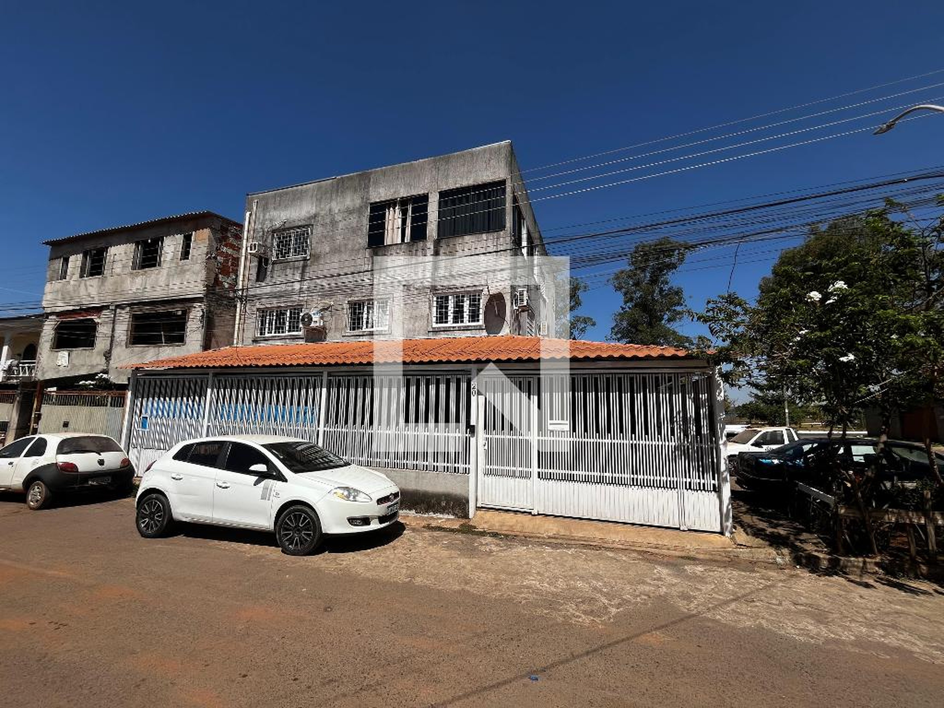 Fachada Condomínio em Quadra L, 38