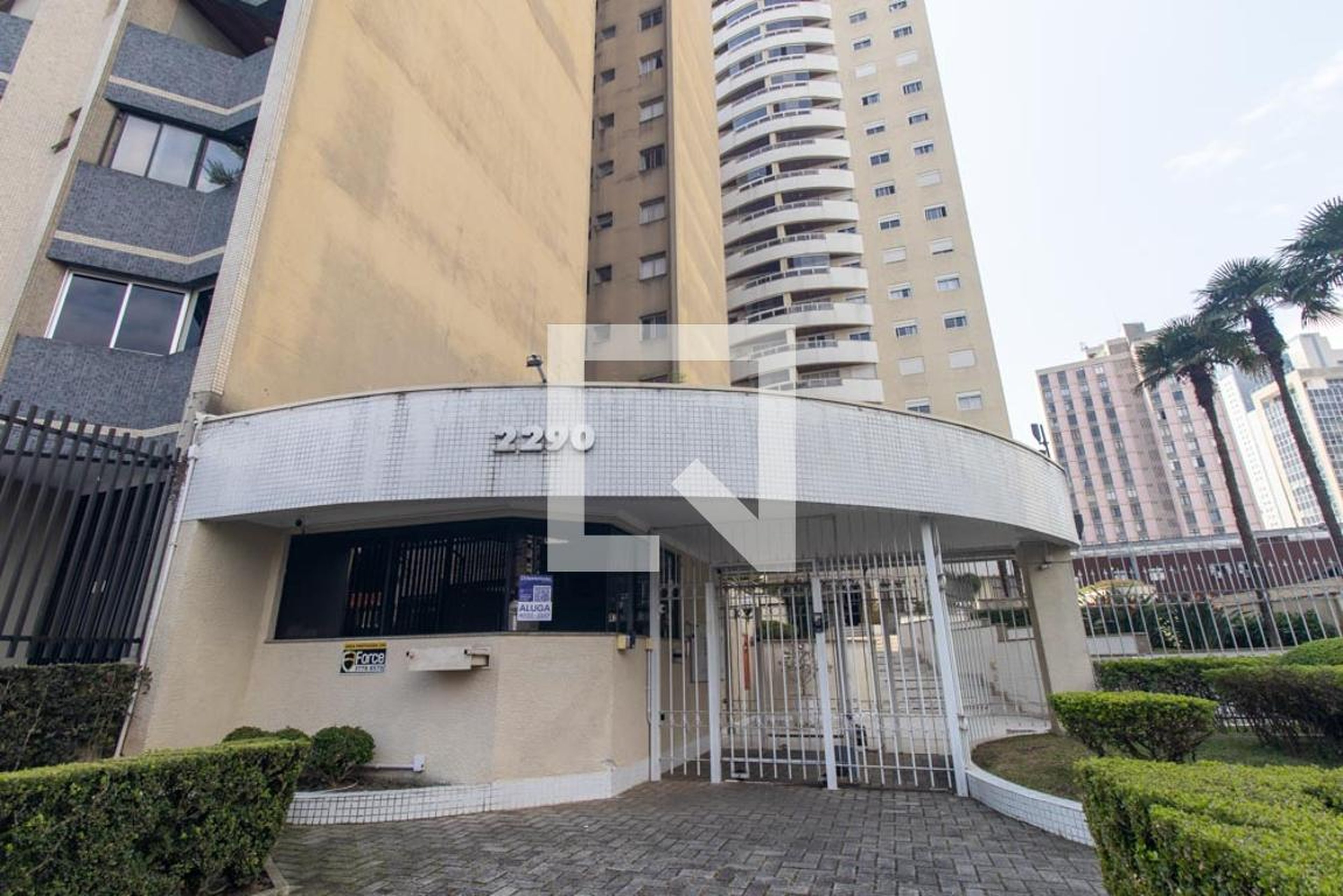 Fachada do Condomínio Condomínio Ed. Green Palace