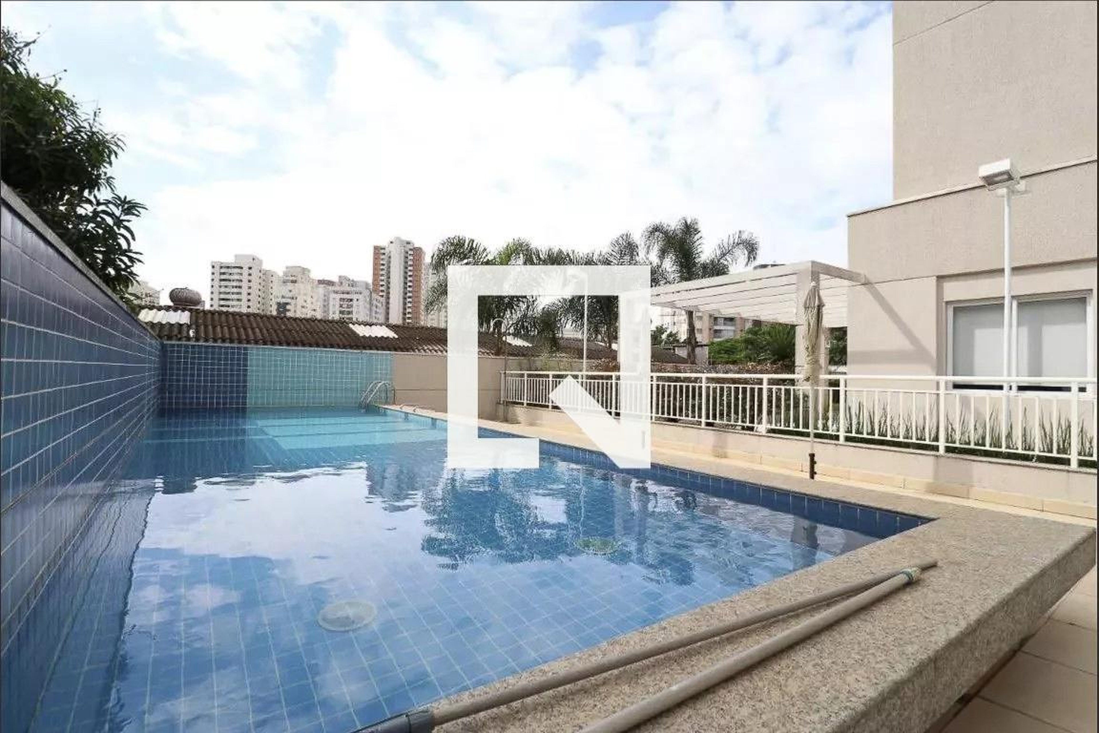 Piscina - Essência Vila Romana