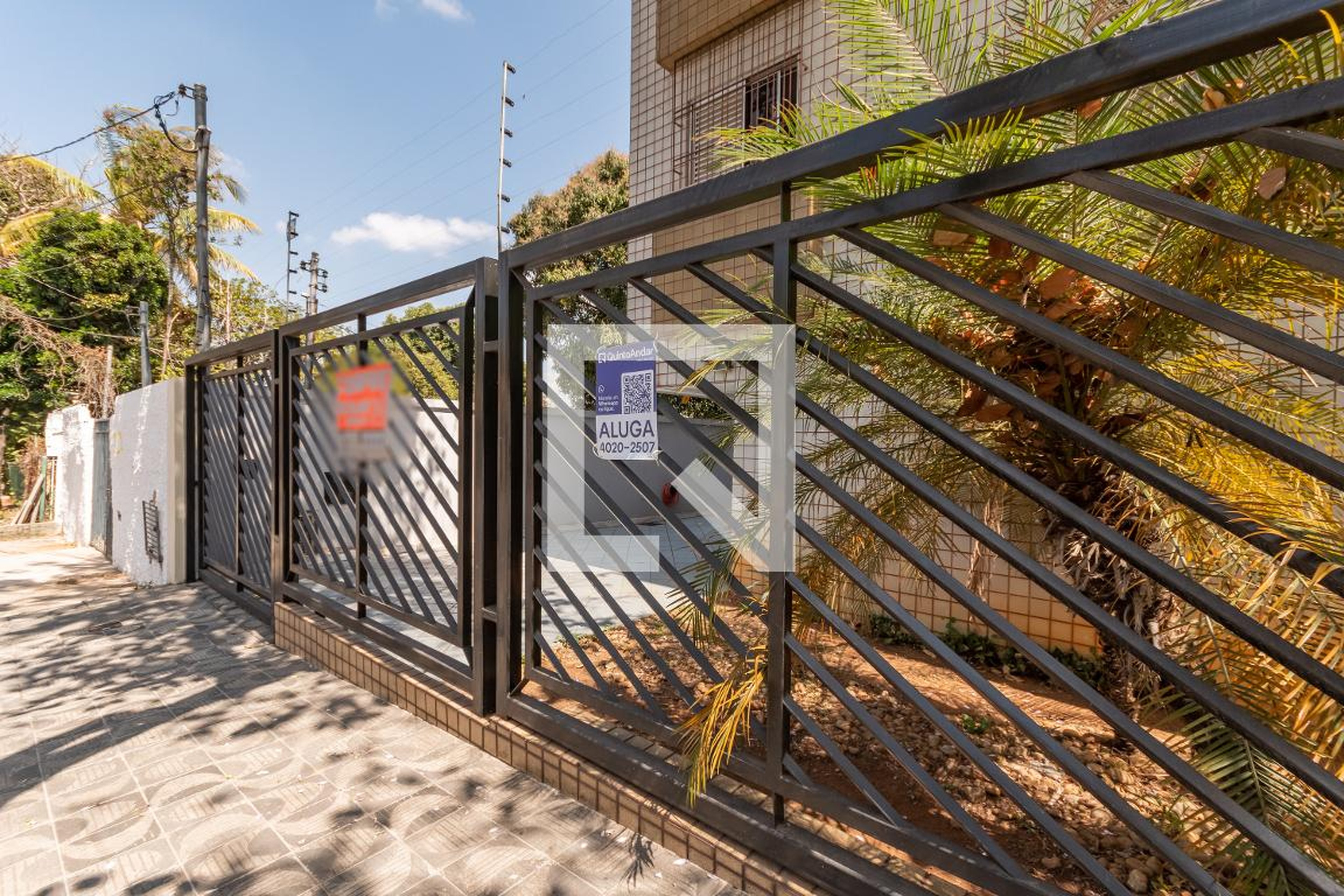 Fachada Condomínio em Rua Duarte da Costa, 319