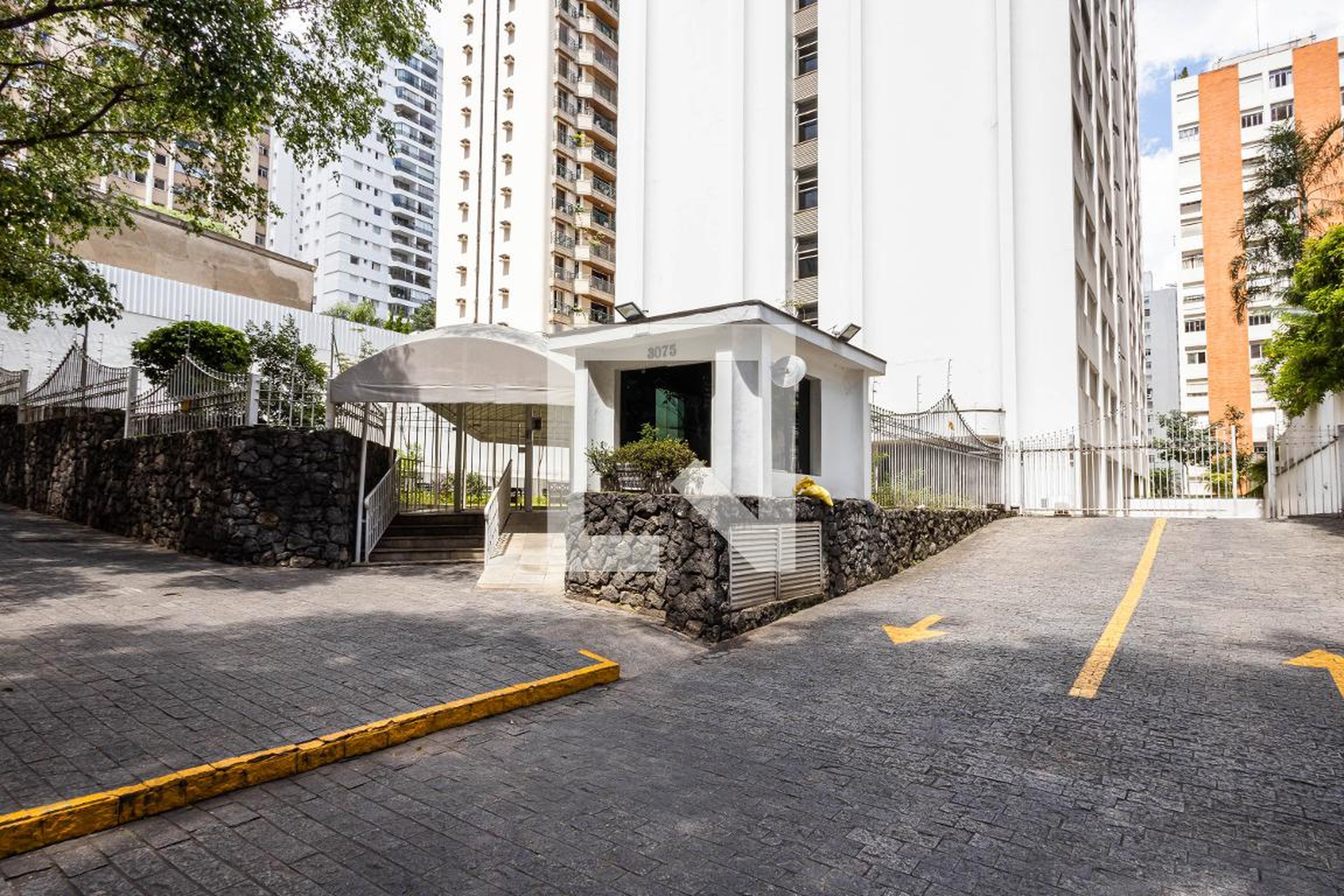 Fachada Condomínio Diego Rivera