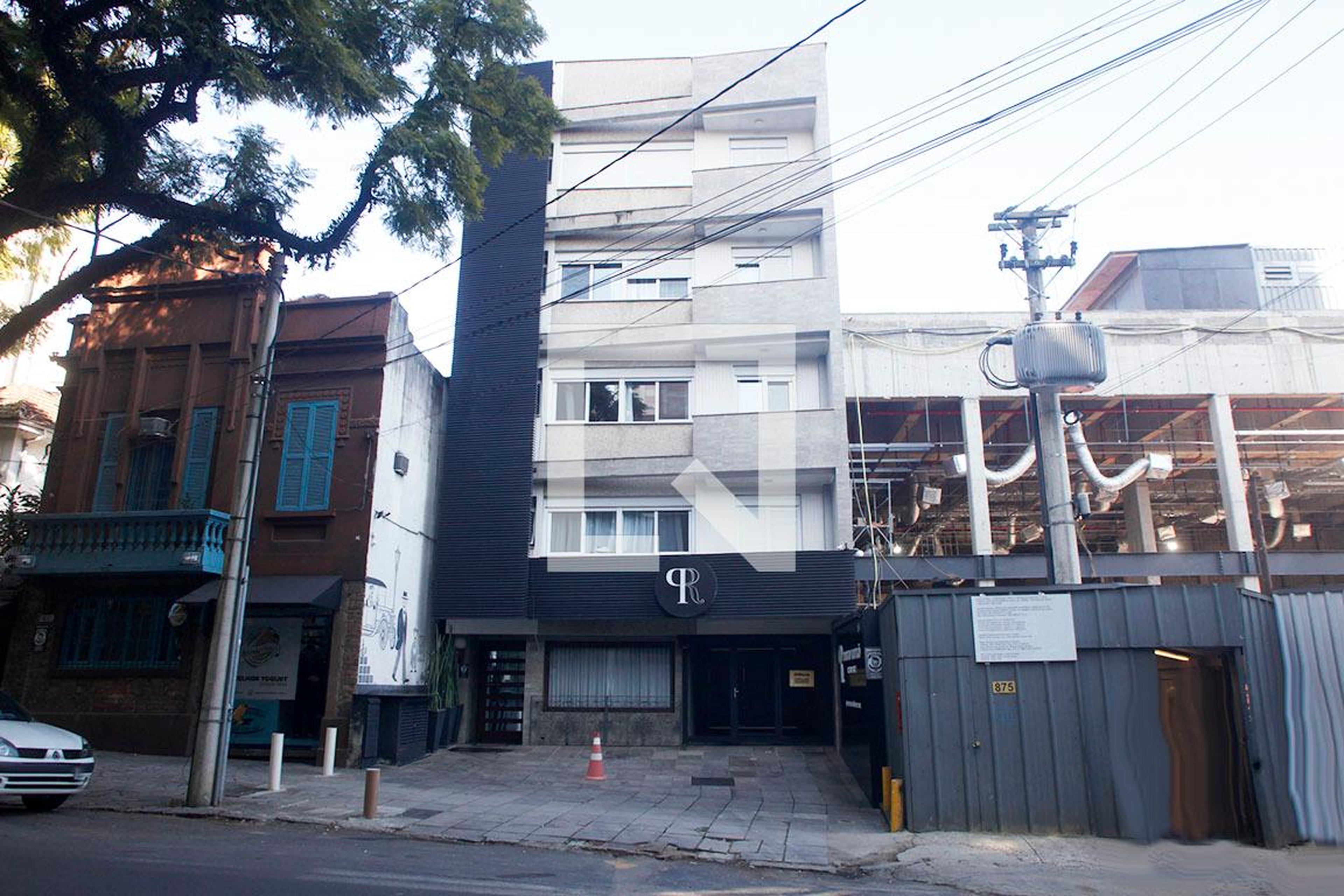 Fachada Condomínio em Rua Doutor Timóteo, 891