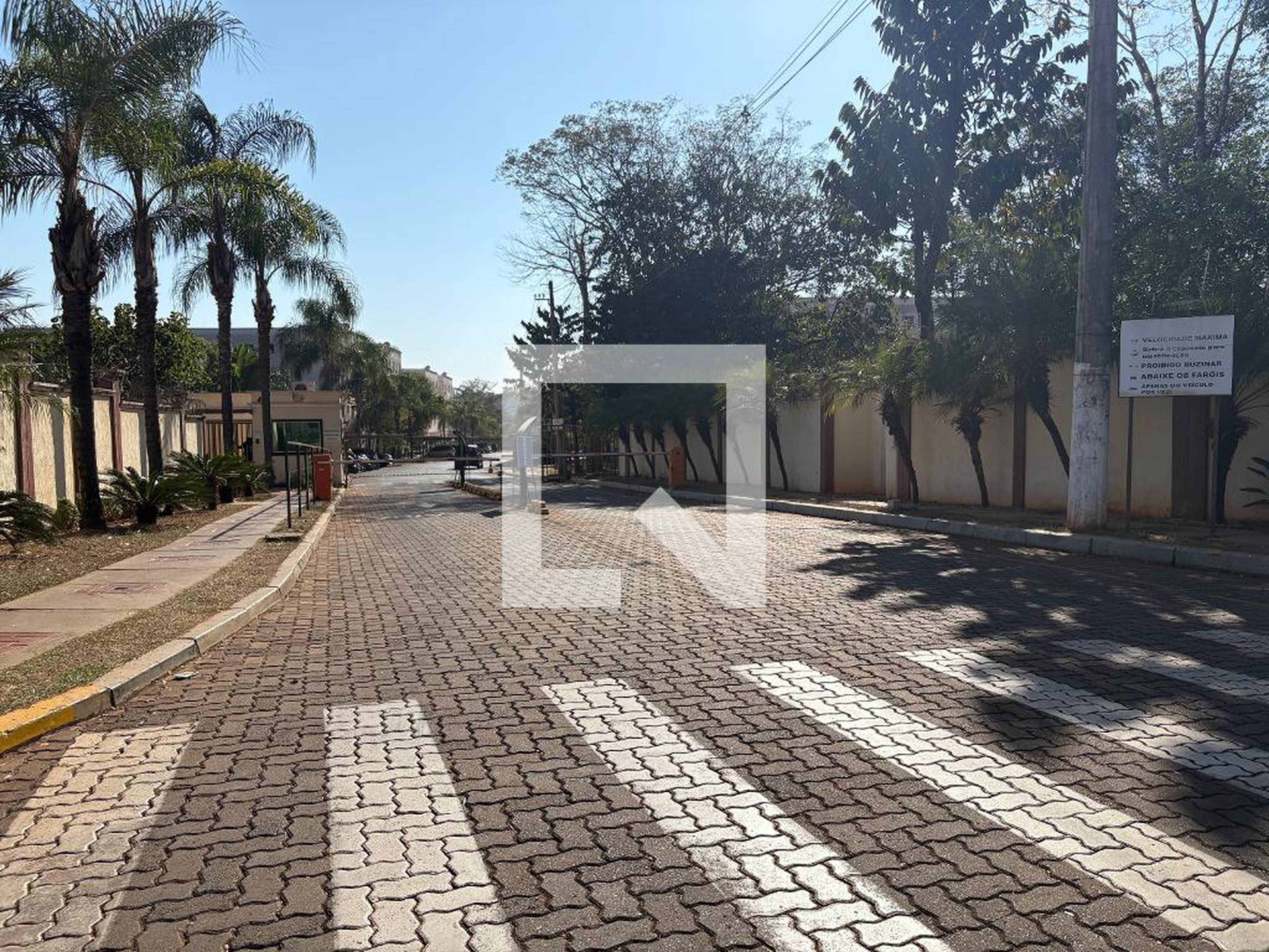 Fachada Condomínio Parque Residence