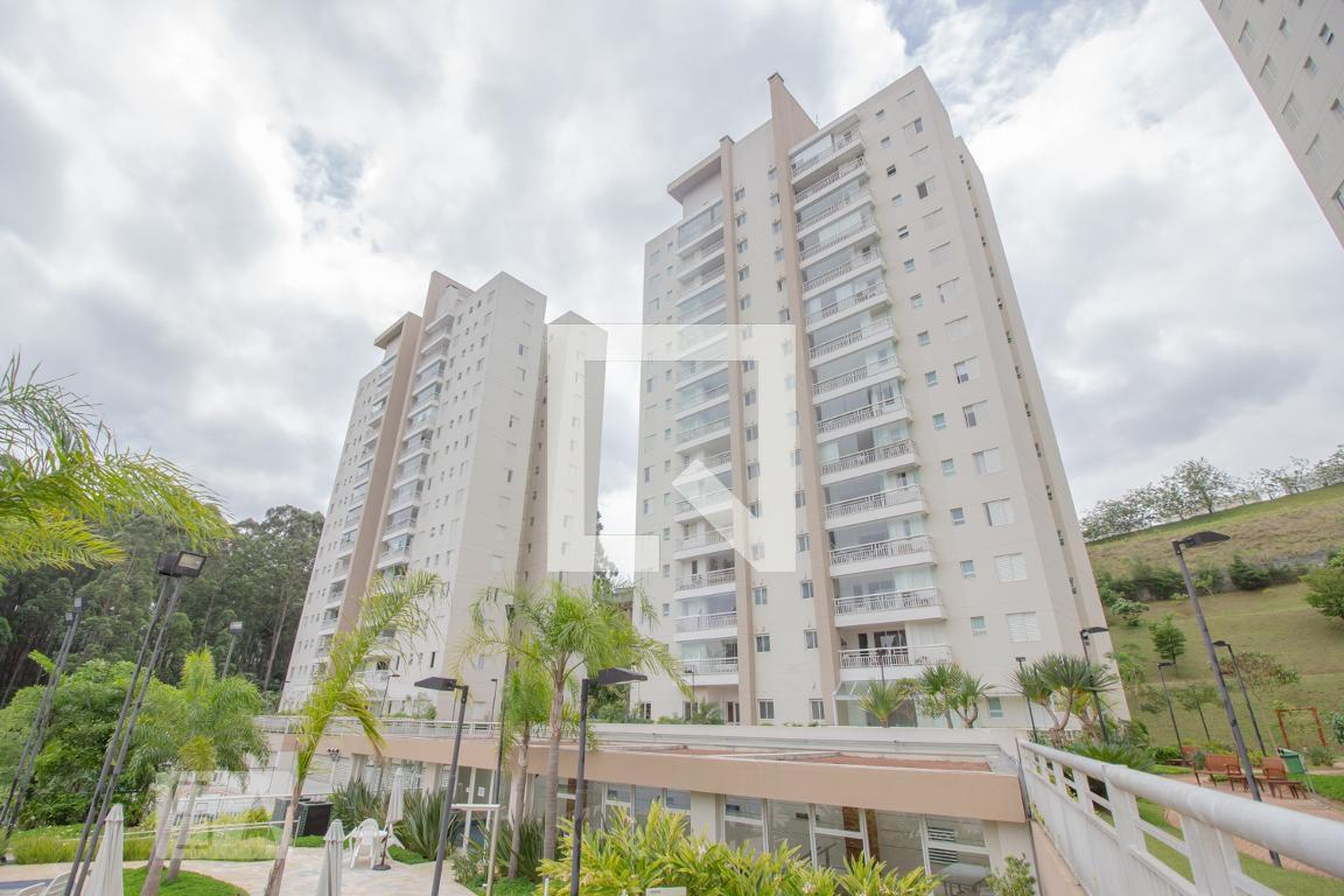 Fachada Condomínio Paisagem Tamboré