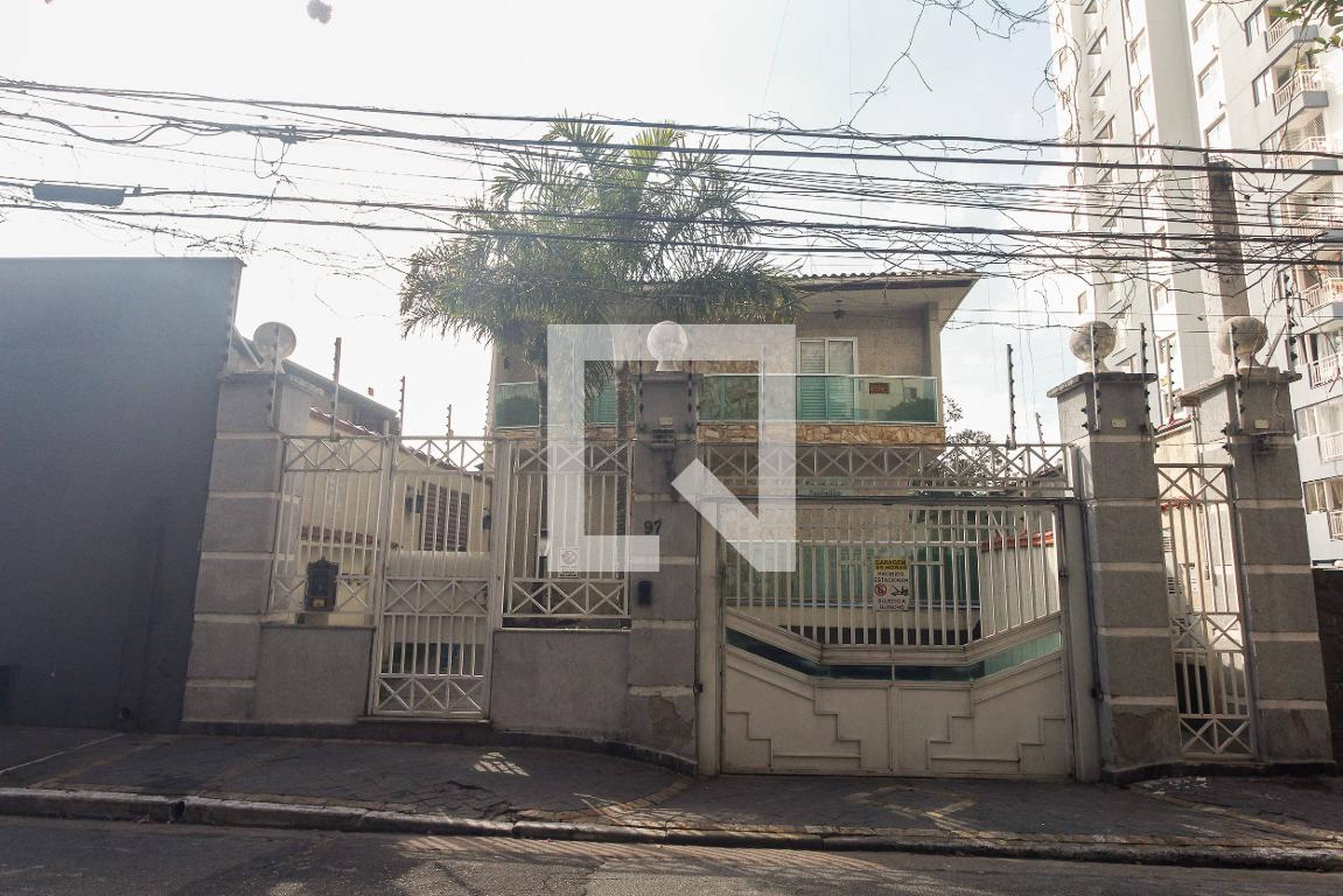 Fachada Condomínio em Rua Atuaí, 97