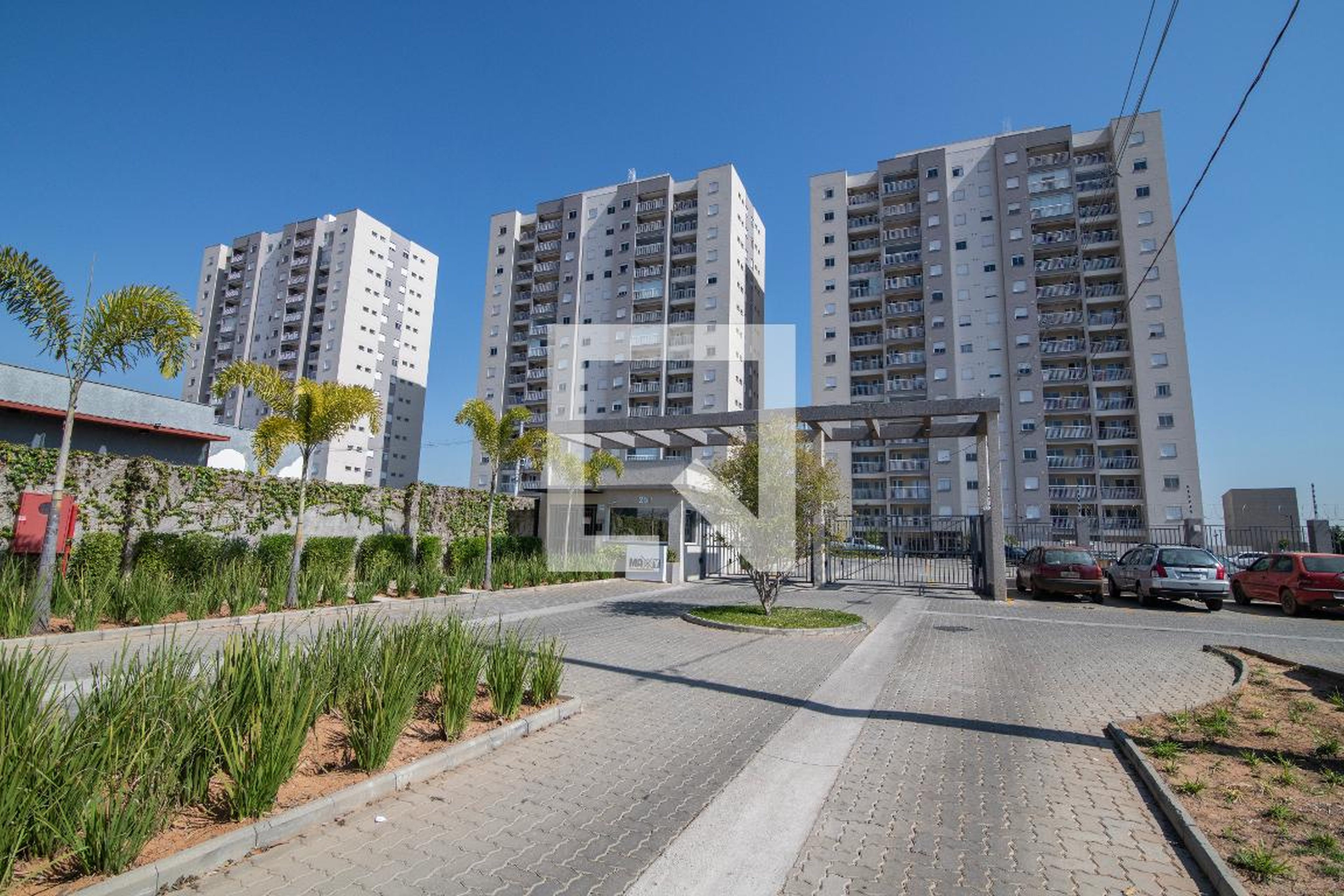 Fachada do Condomínio Condomínio Maxy Franceschini