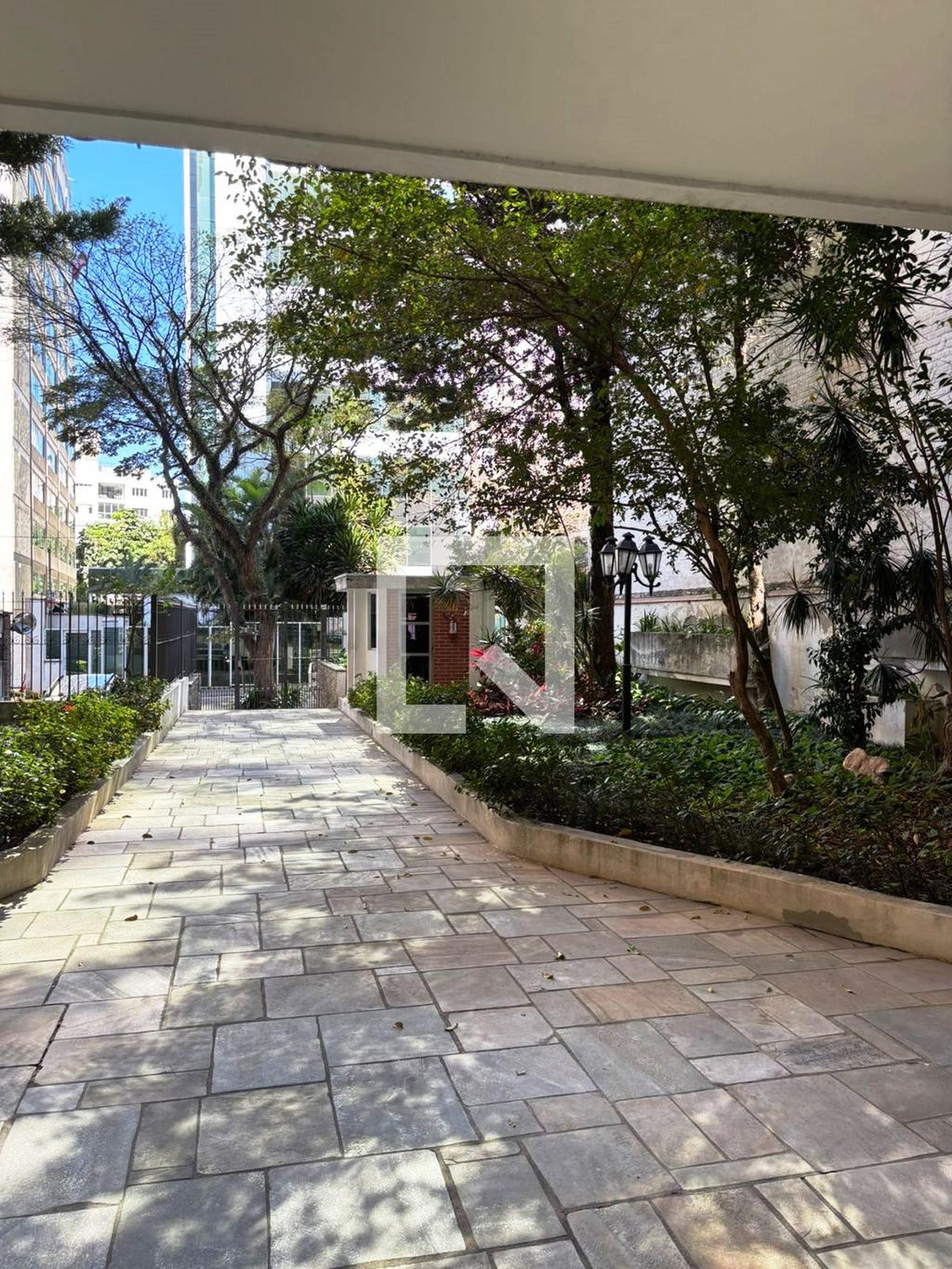 Entrada - Edifício Tirreno