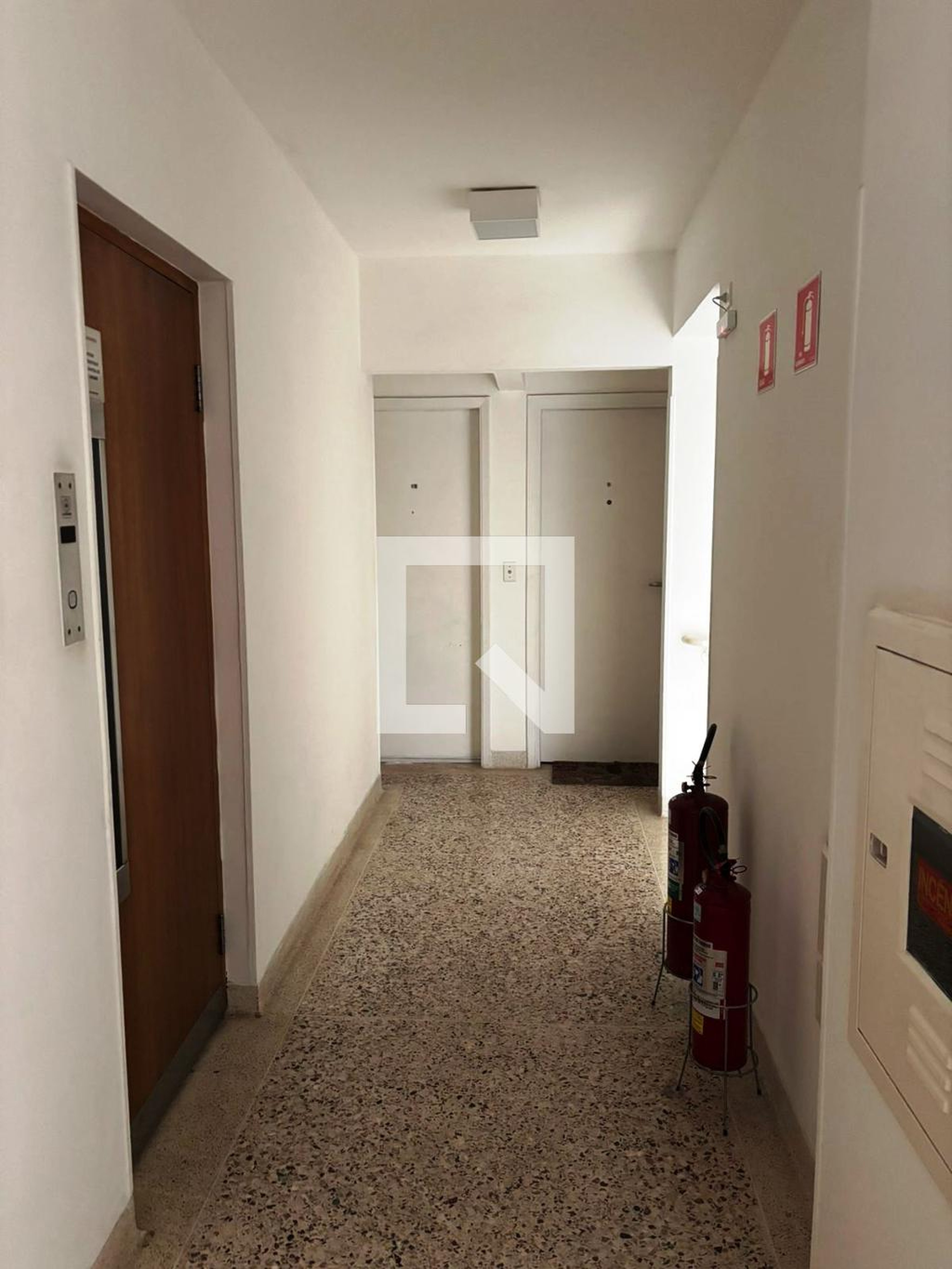 Hall - Edifício Tirreno