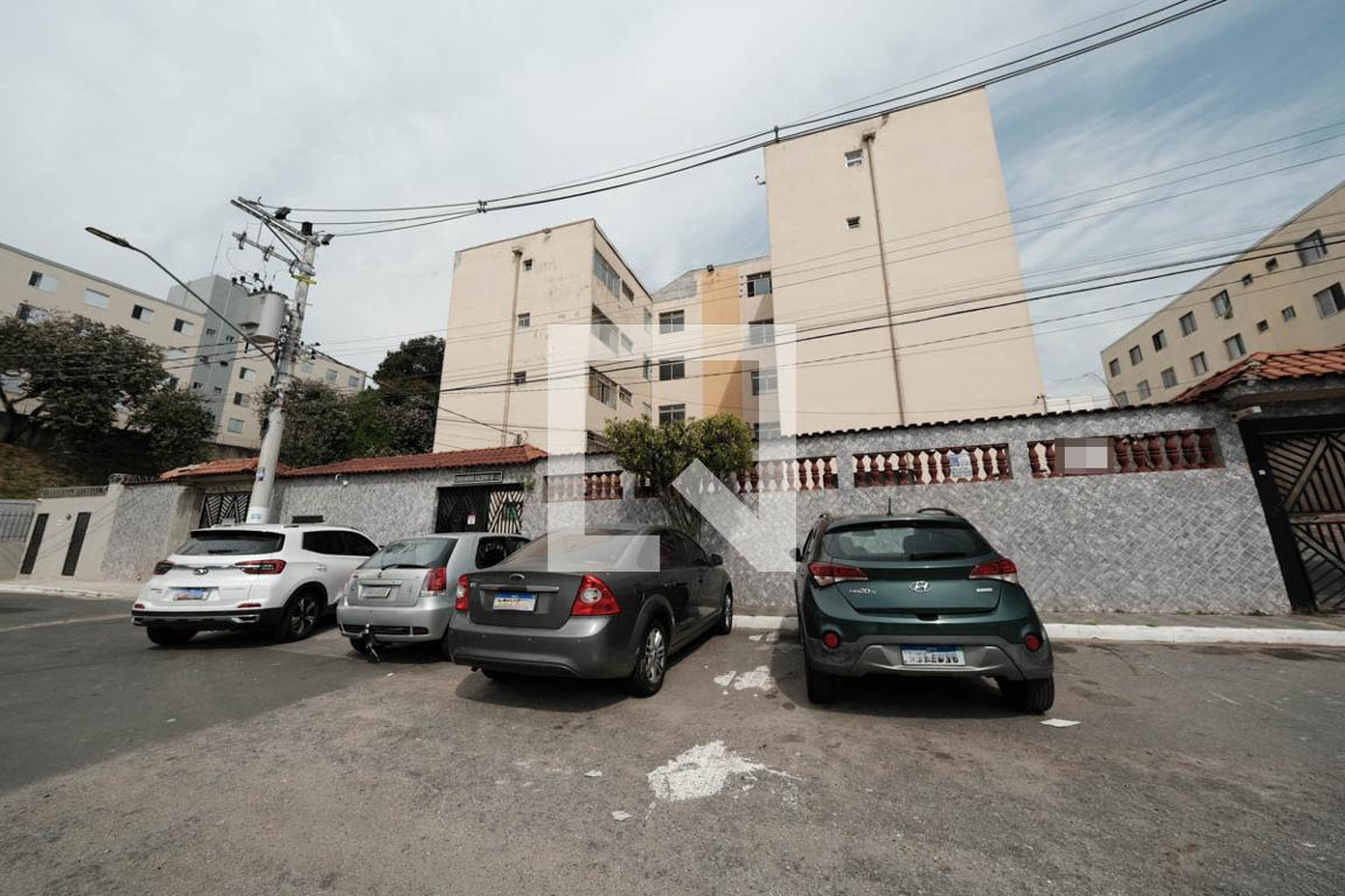 Fachada Condomínio em Rua Arcângelo Paoli, 112