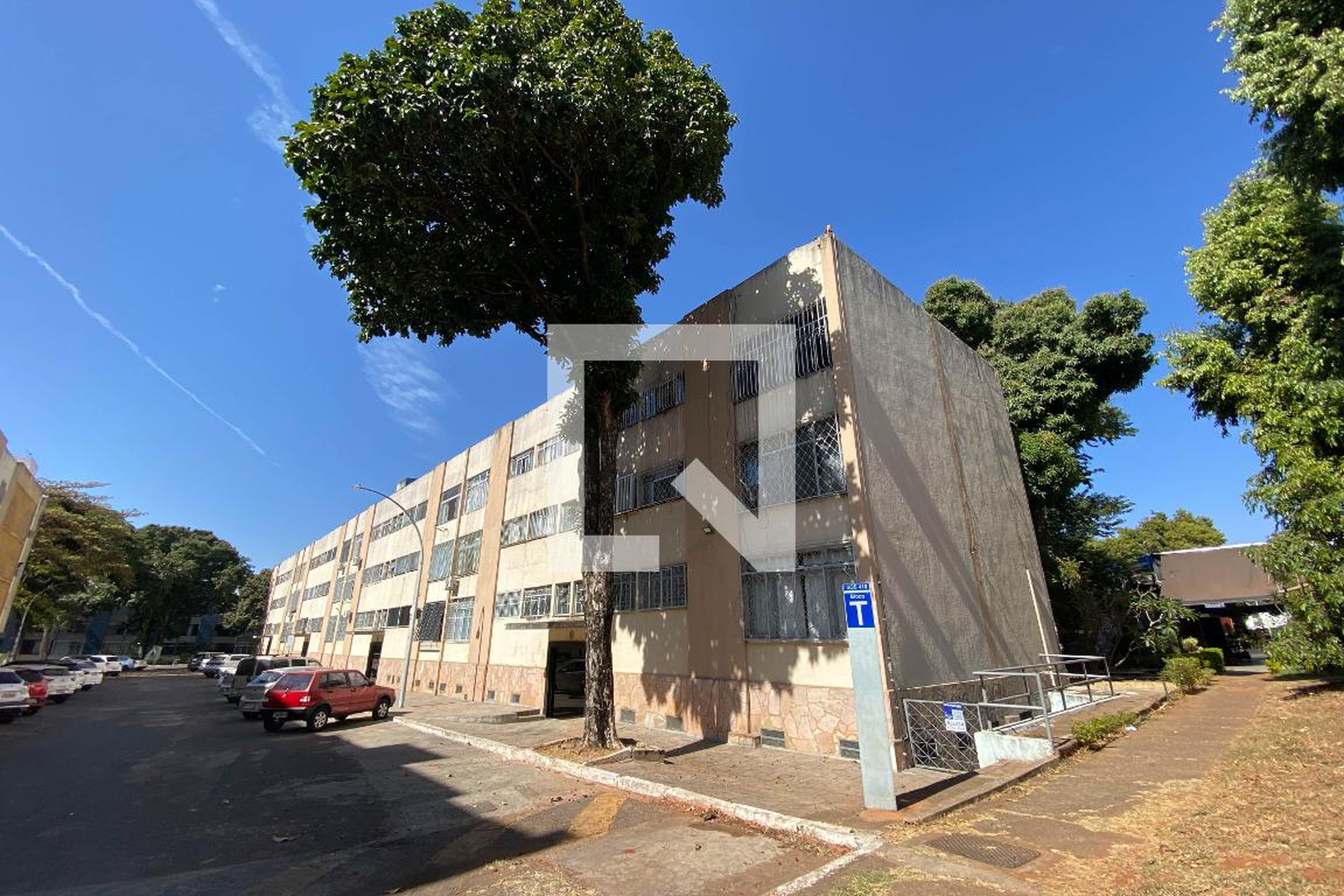 Fachada Condomínio em SHCS SQS 410 BL T, s/n