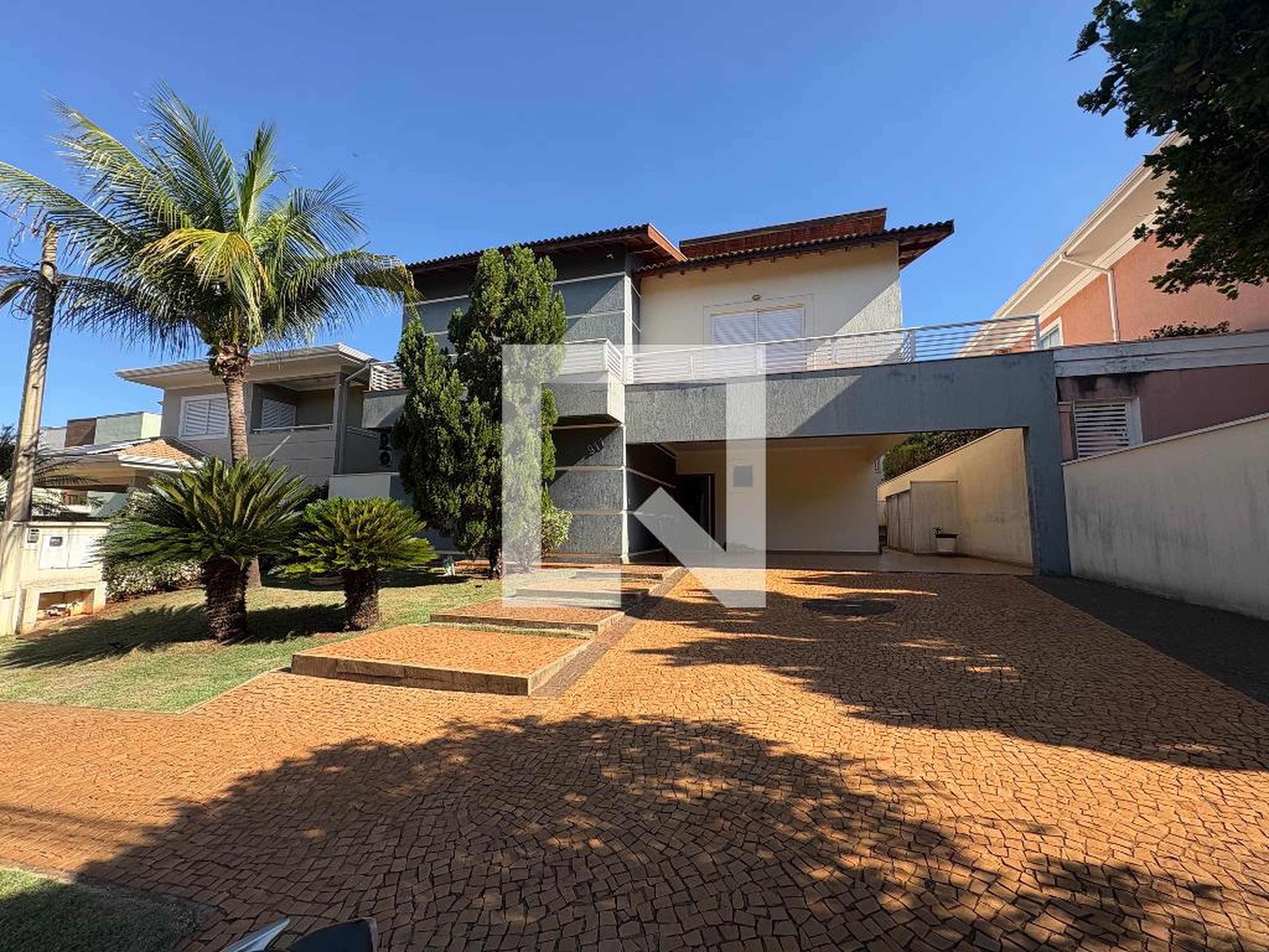 Fachada Condomínio Paineiras