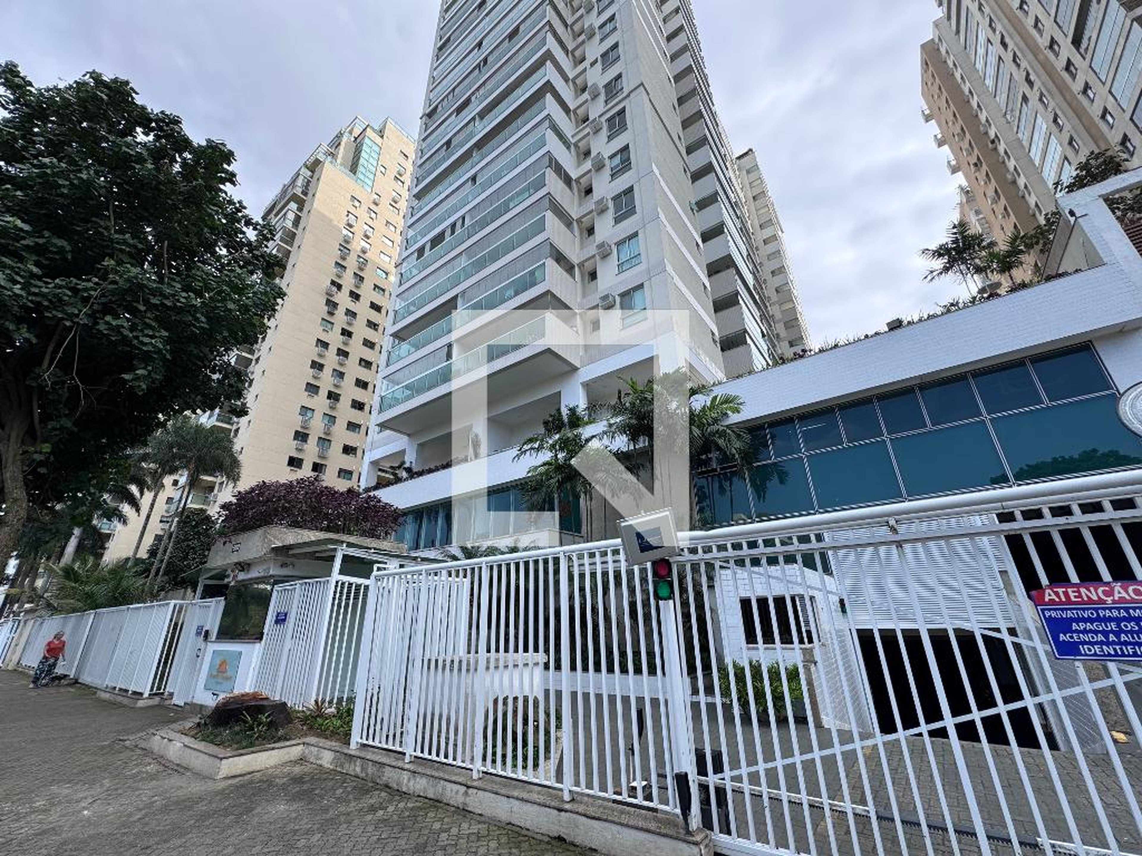 Fachada Condomínio Puerto Madero