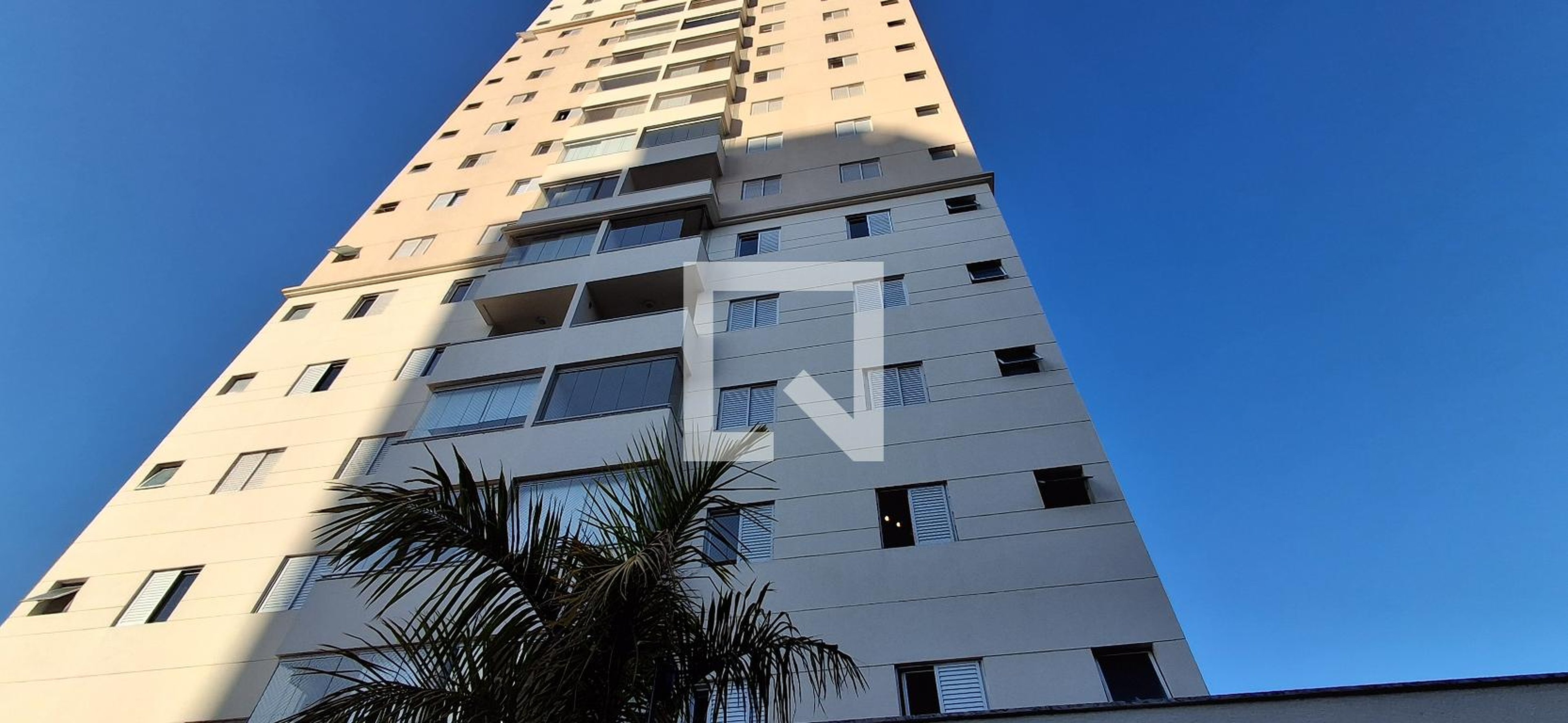 Fachada Condomínio em Avenida Doutor Rudge Ramos, 1514