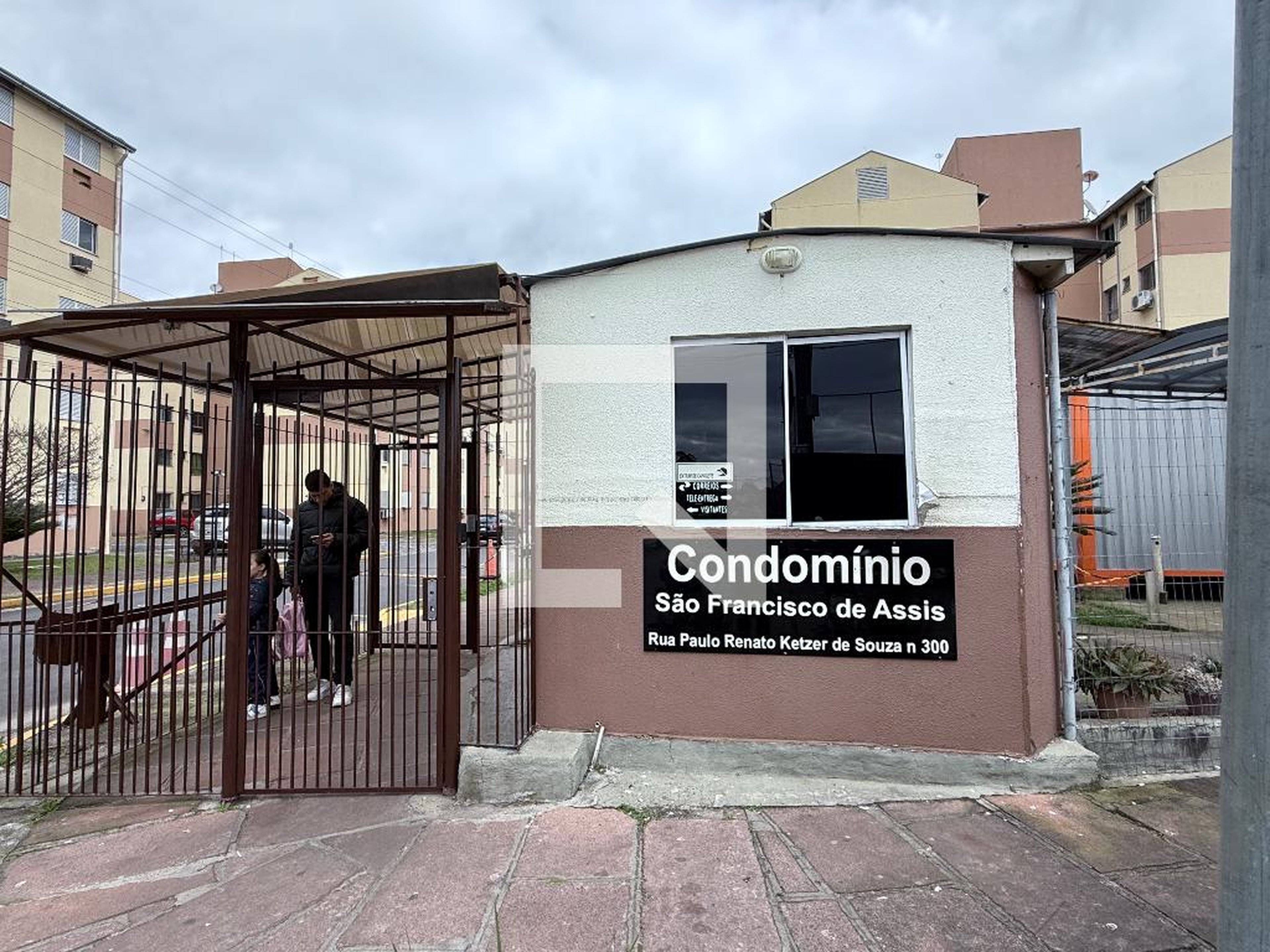 Fachada Condomínio em Rua Paulo Renato Ketzer de Souza, 335