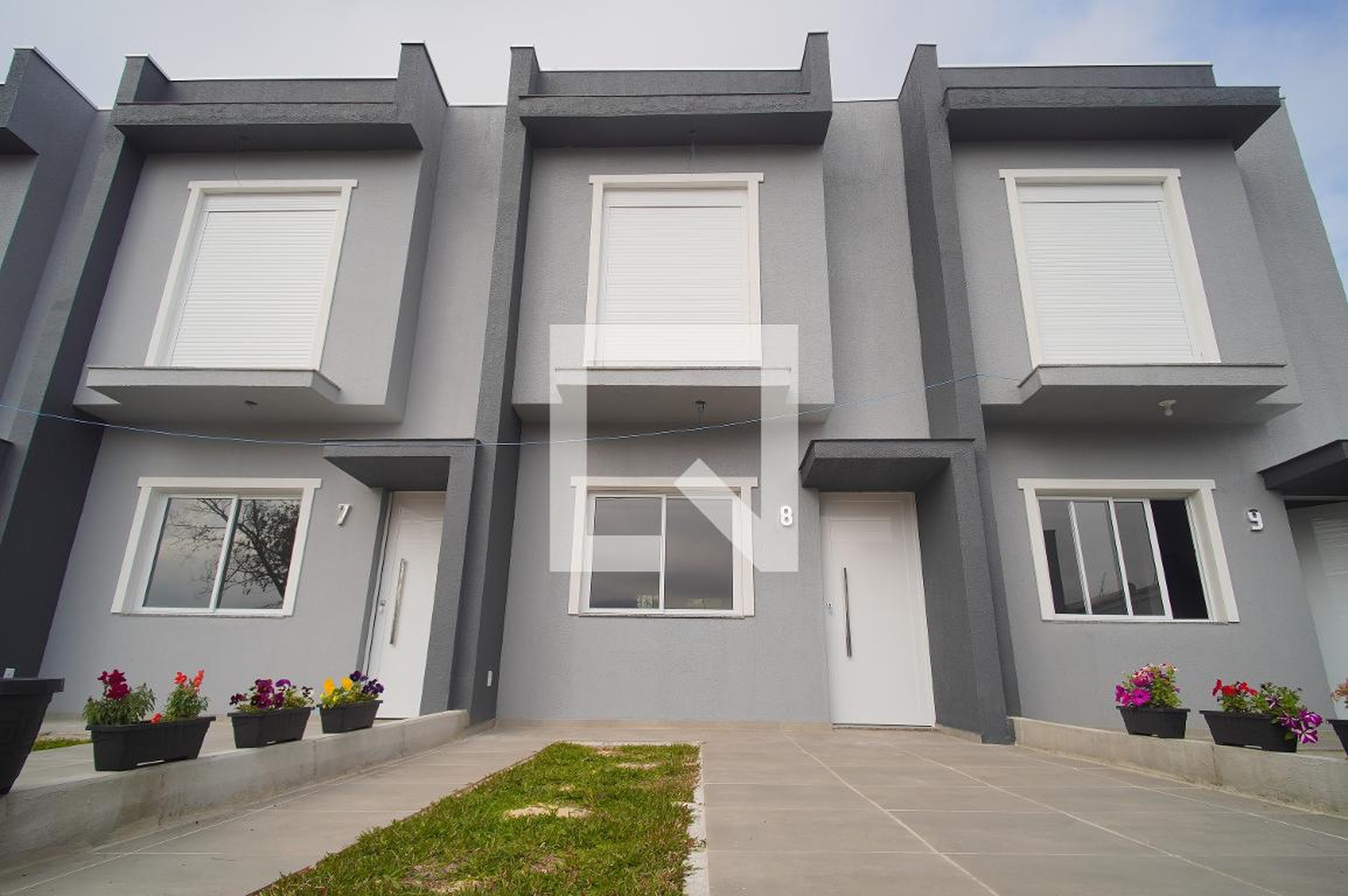 Fachada do Prédio Condomínio em Rua Amantino Antônio Petefi, 90