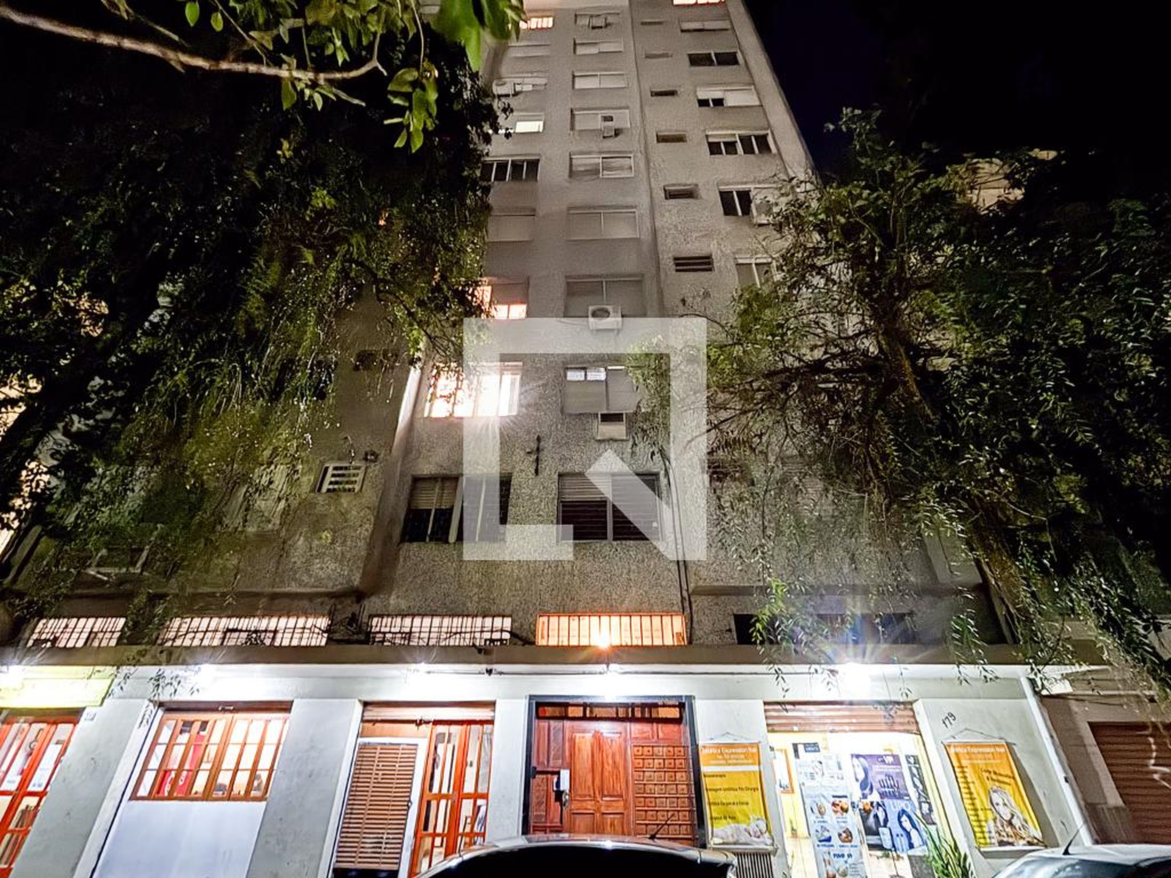 Fachada Condomínio André da Rocha