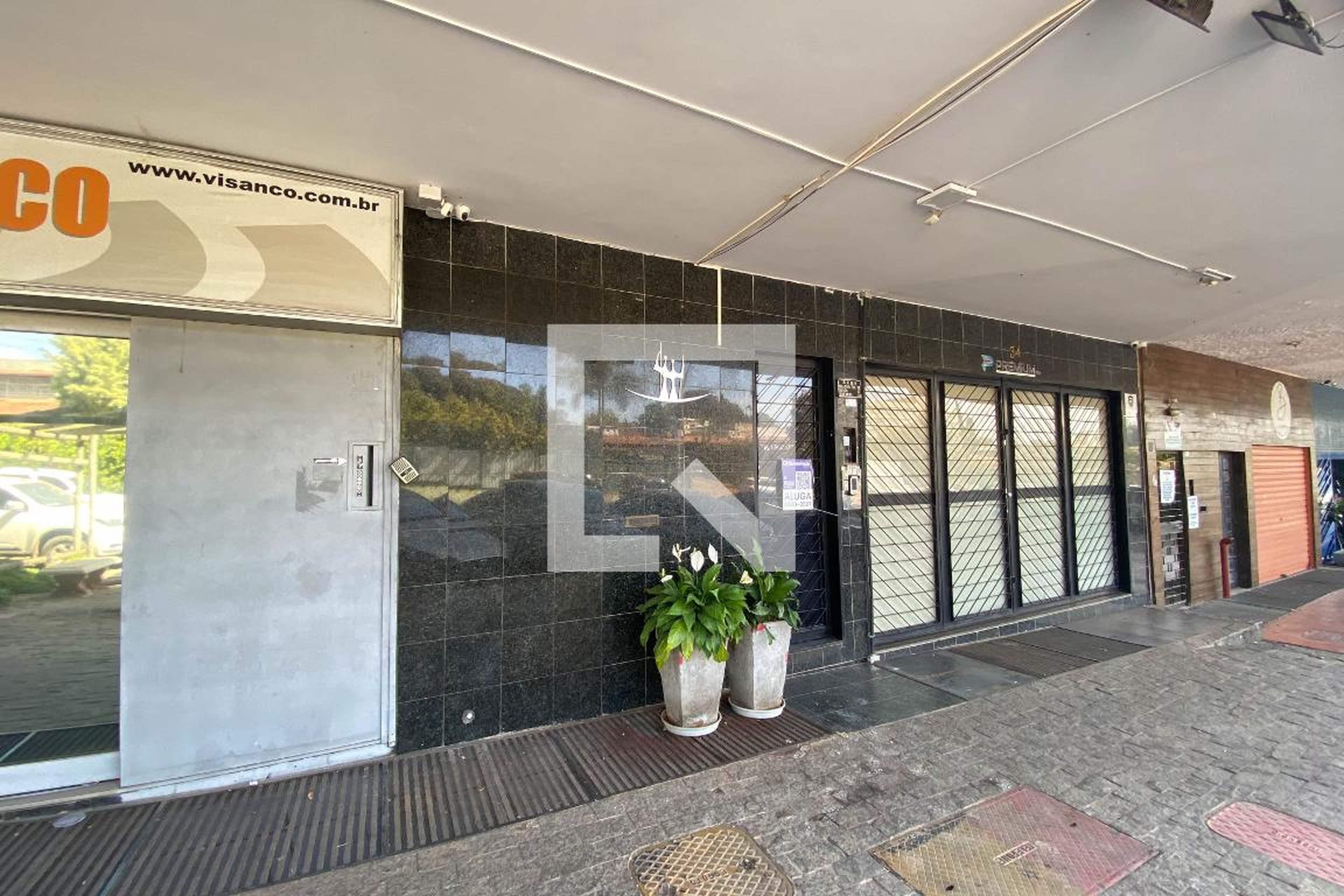Fachada Condomínio Morato IX