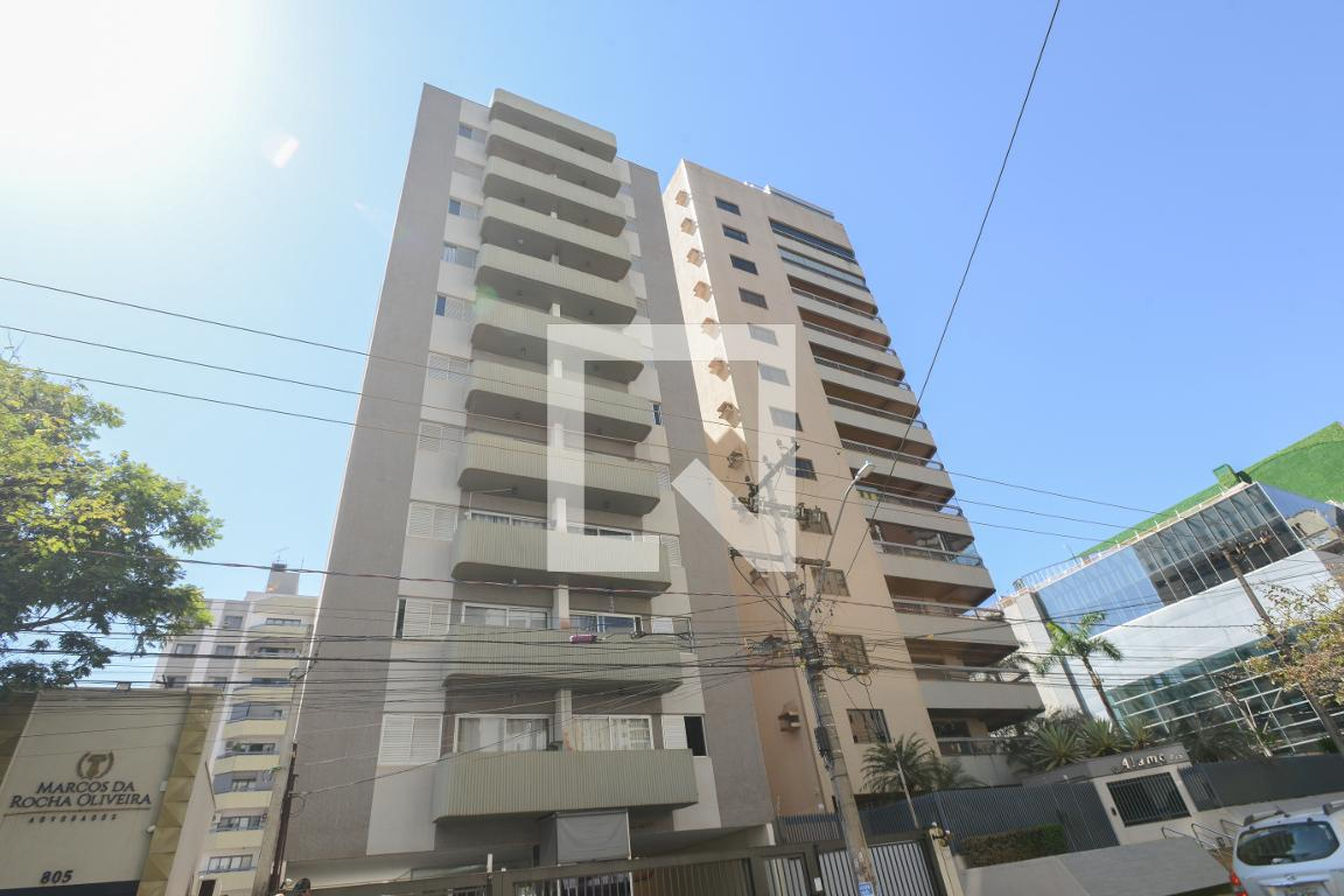 Fachada do Prédio Condomínio em Rua Campos Salles, 817