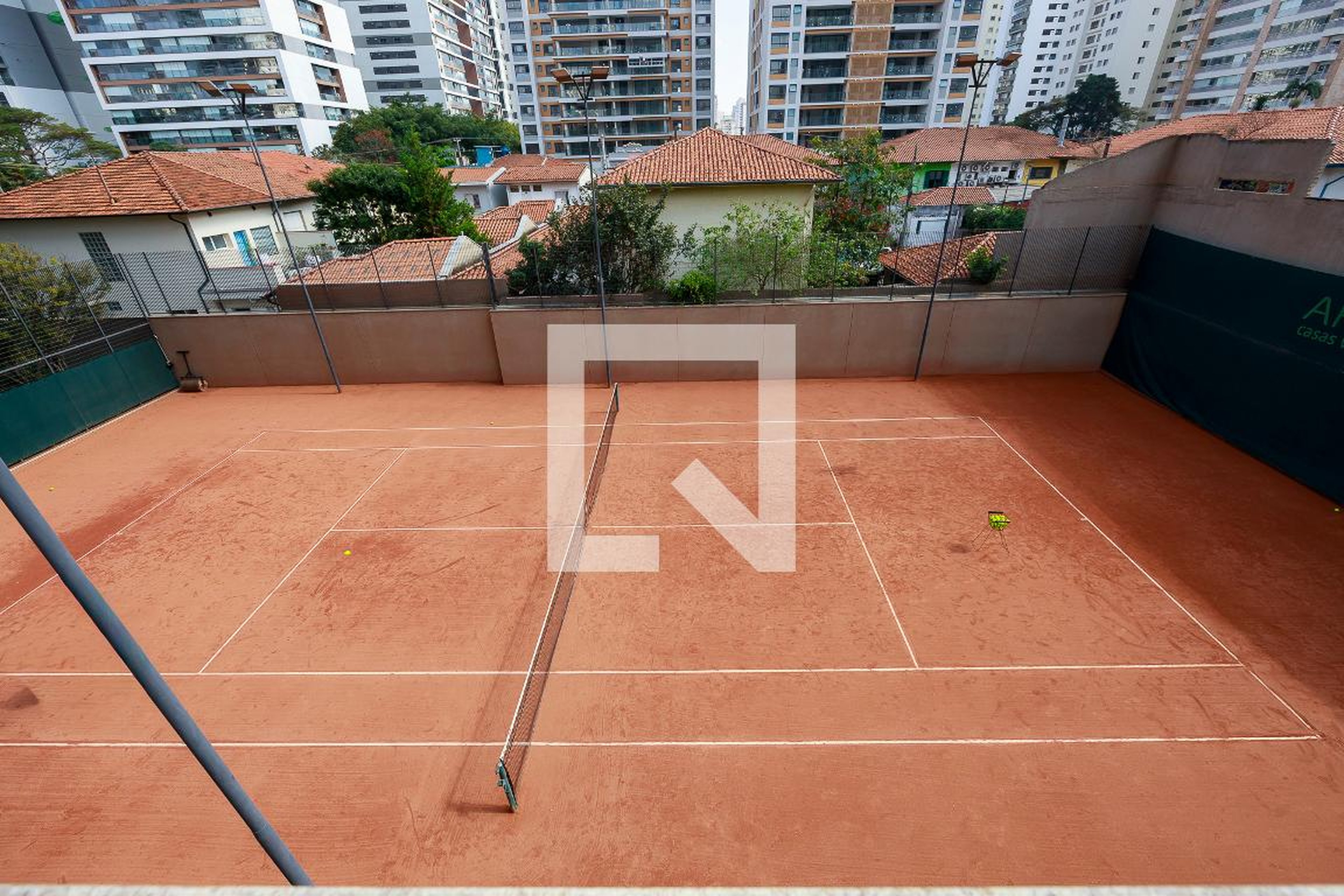 Quadra de Tenis - Arbo