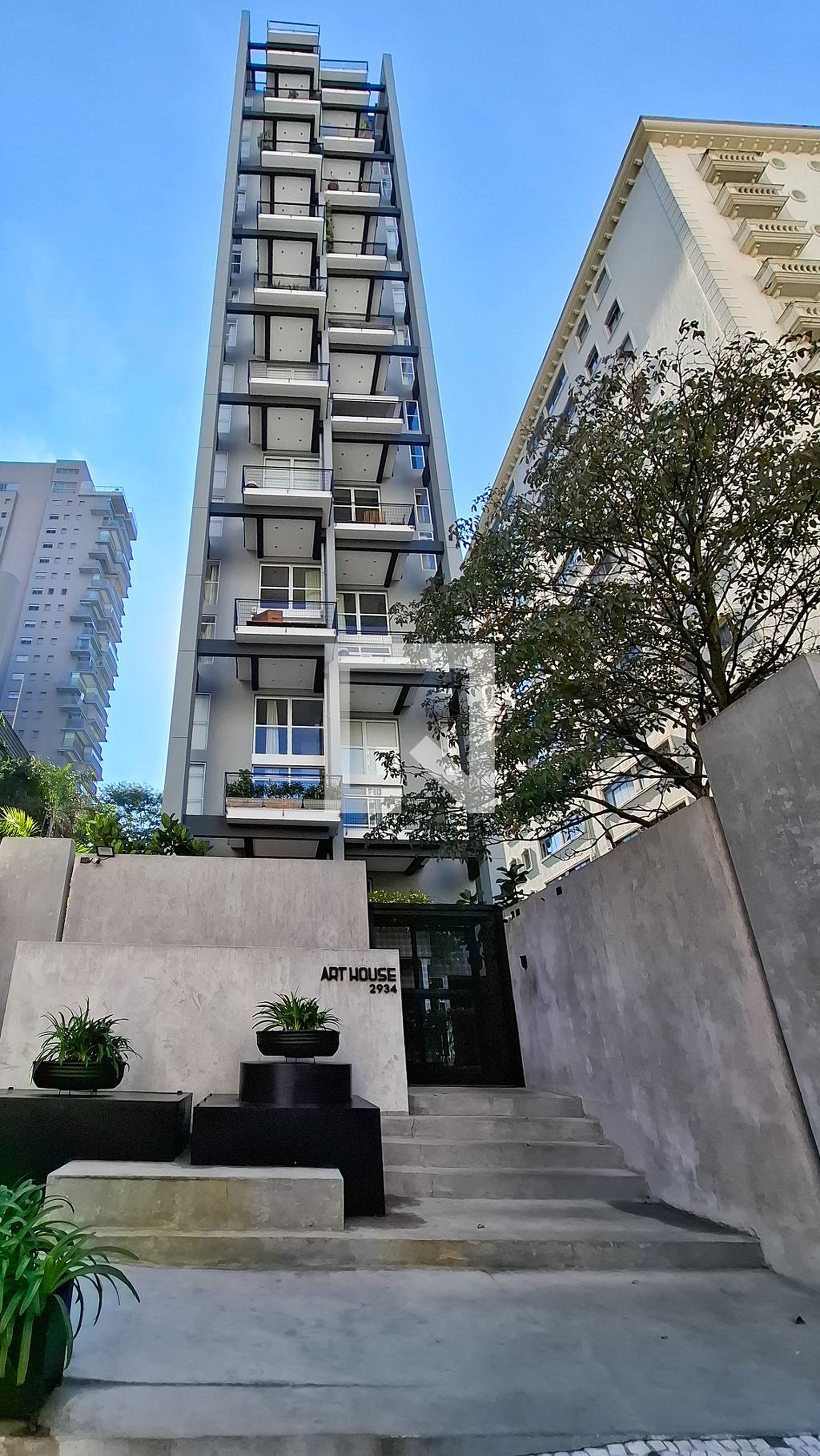Fachada do Prédio Condomínio Ed. Art House