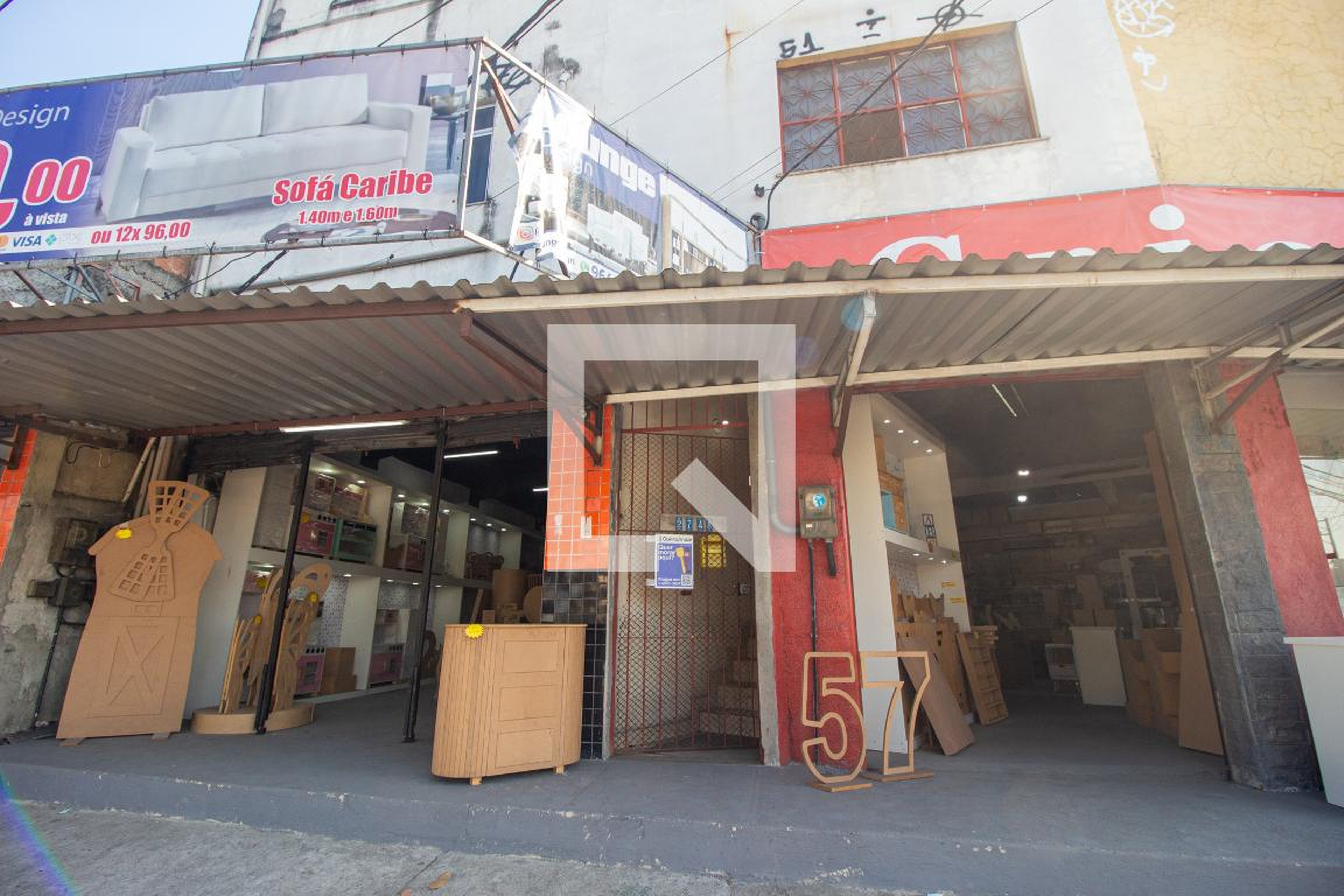 Fachada do Prédio Condomínio em Estrada do Campinho, 2748