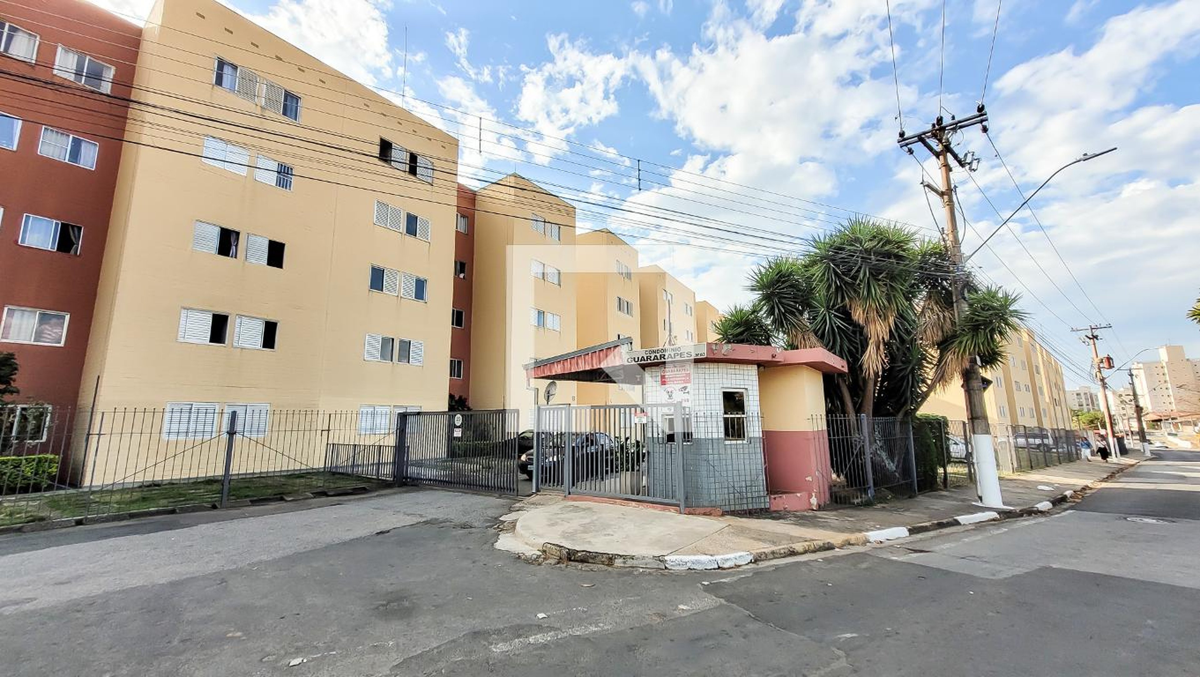 Fachada Condomínio Chácara Guararapes