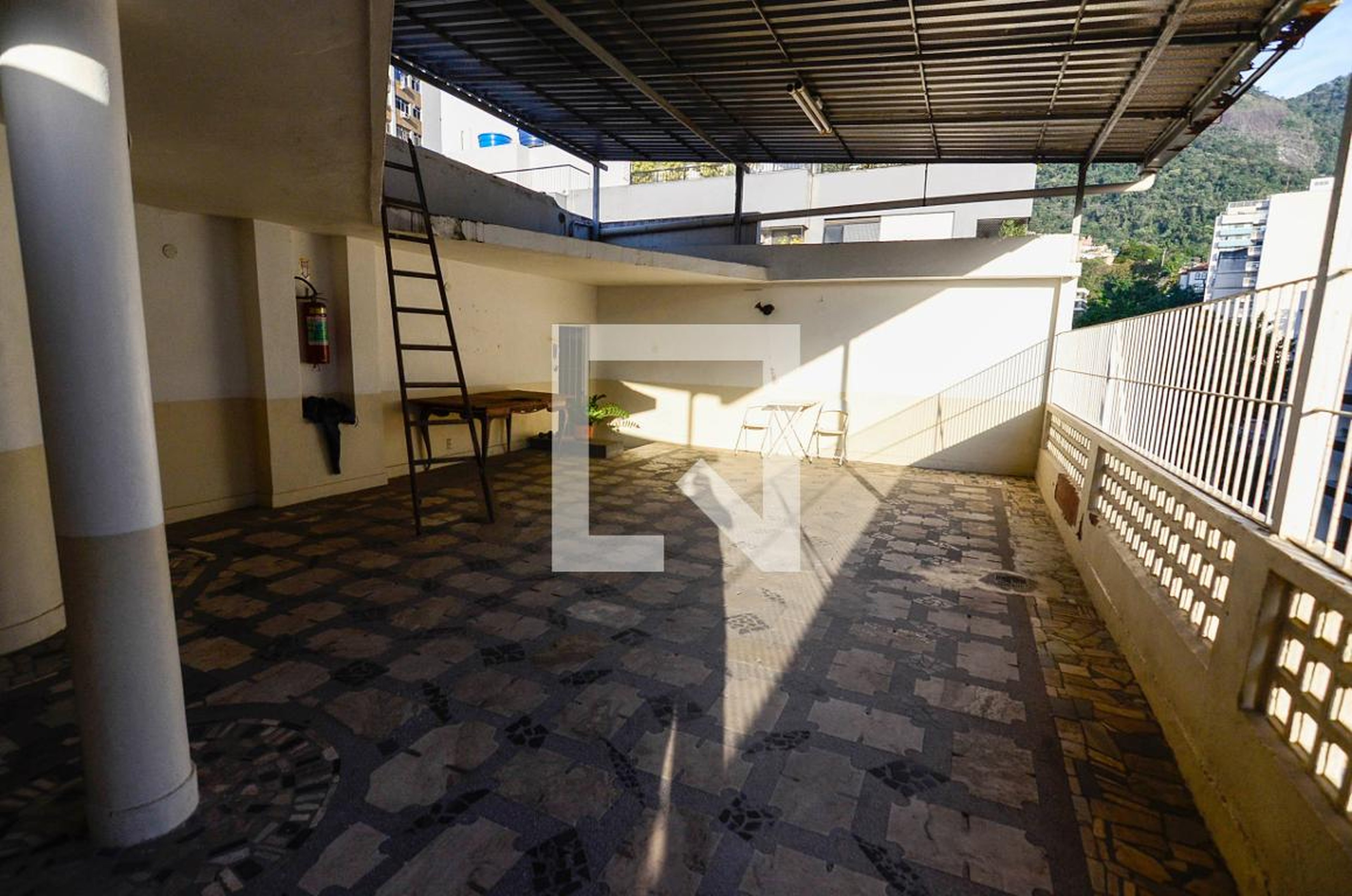 Área comum - Analberto