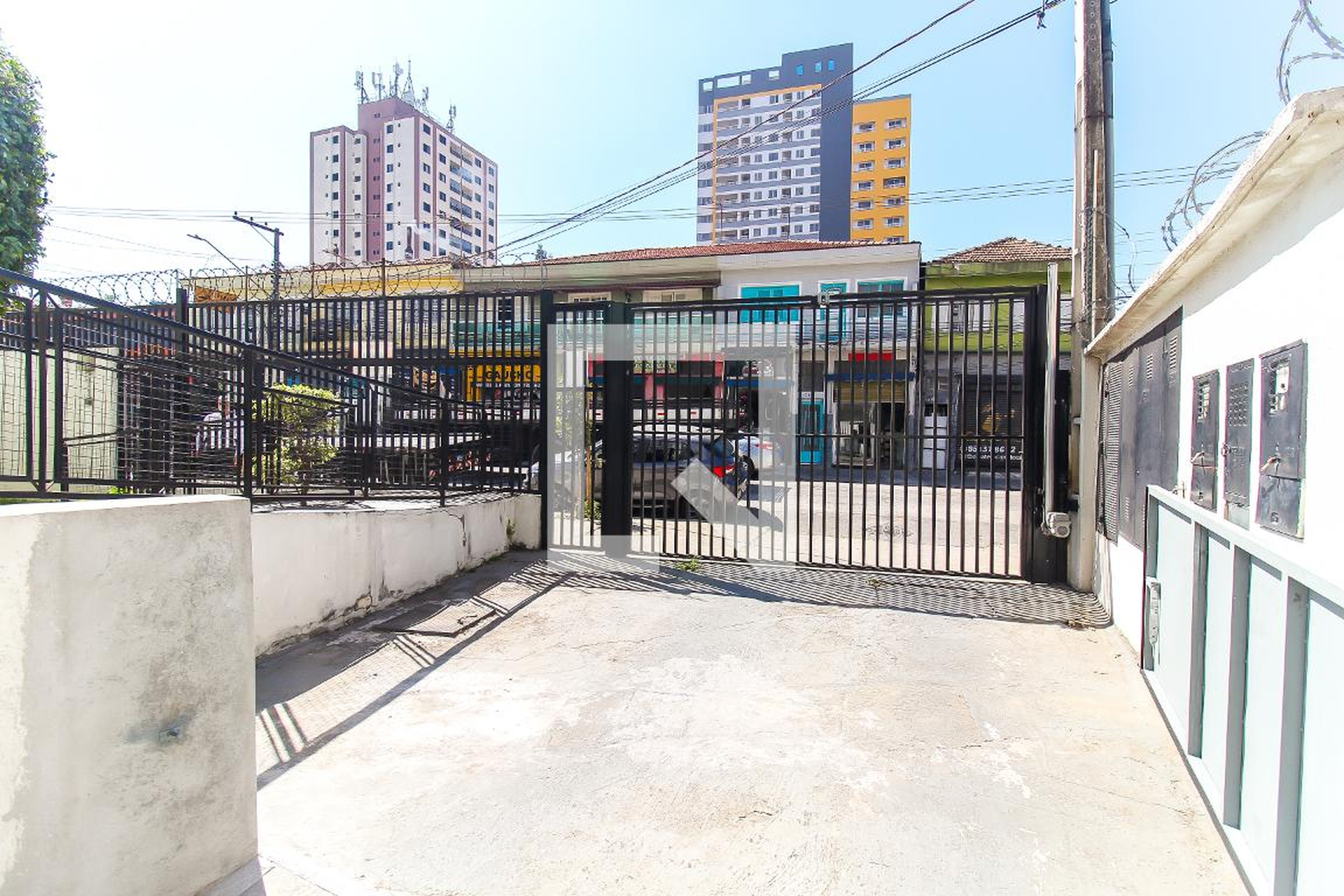 Estacionamento - Fronteira do Vale