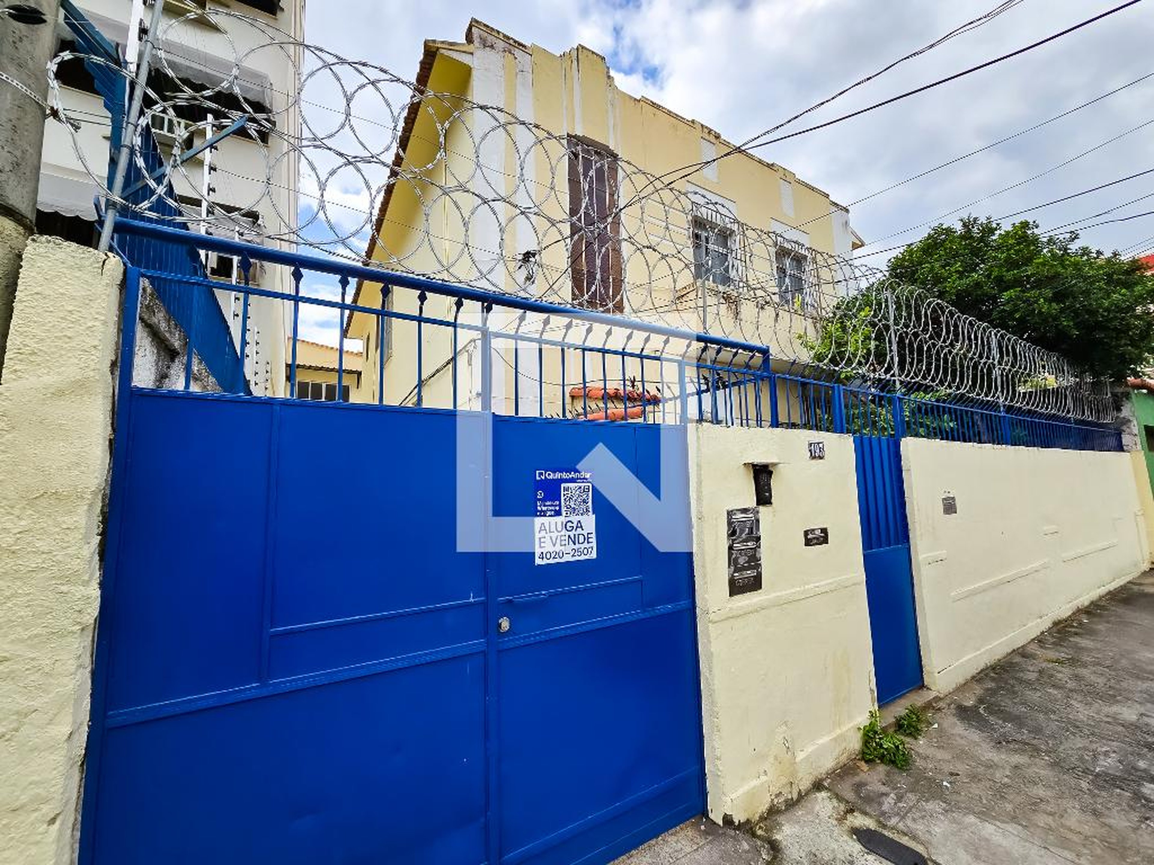 Fachada Condomínio Cinco Estrelas