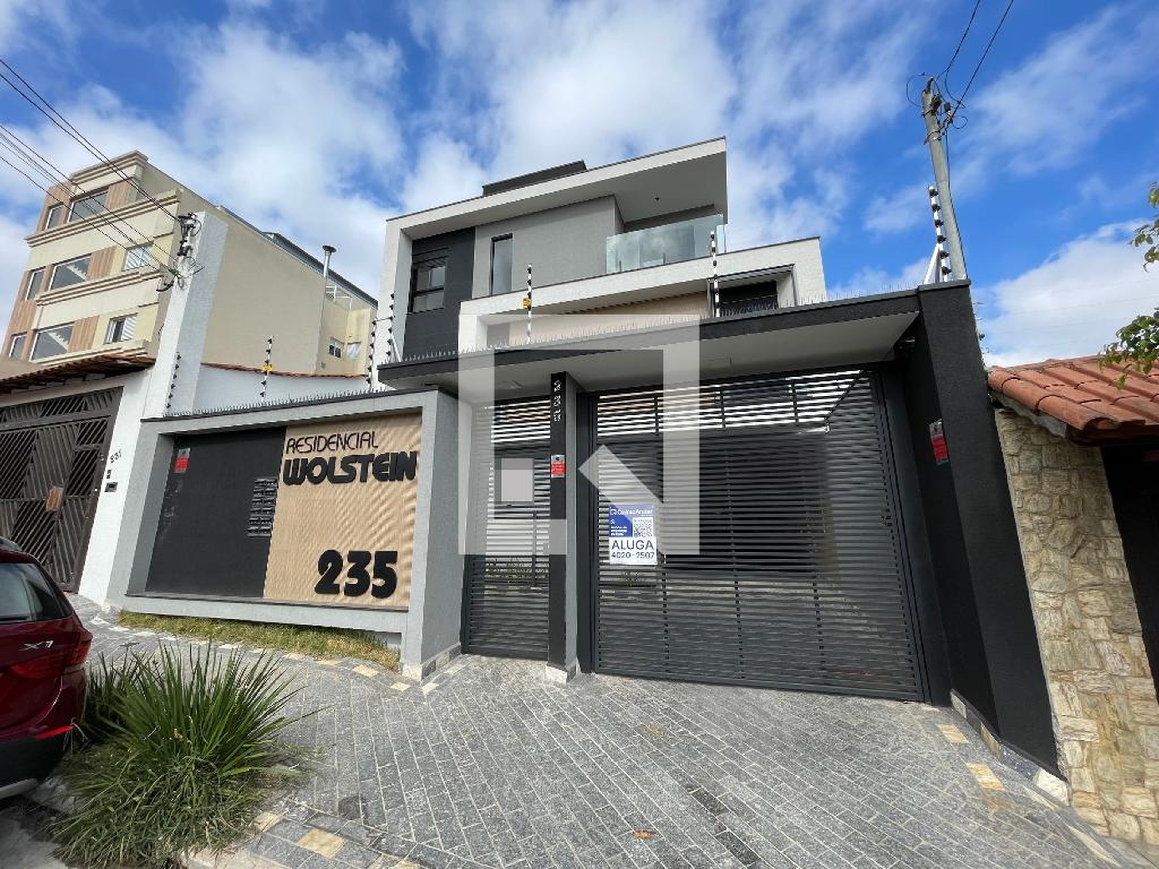 Fachada Condomínio em Rua Wolstein, 235