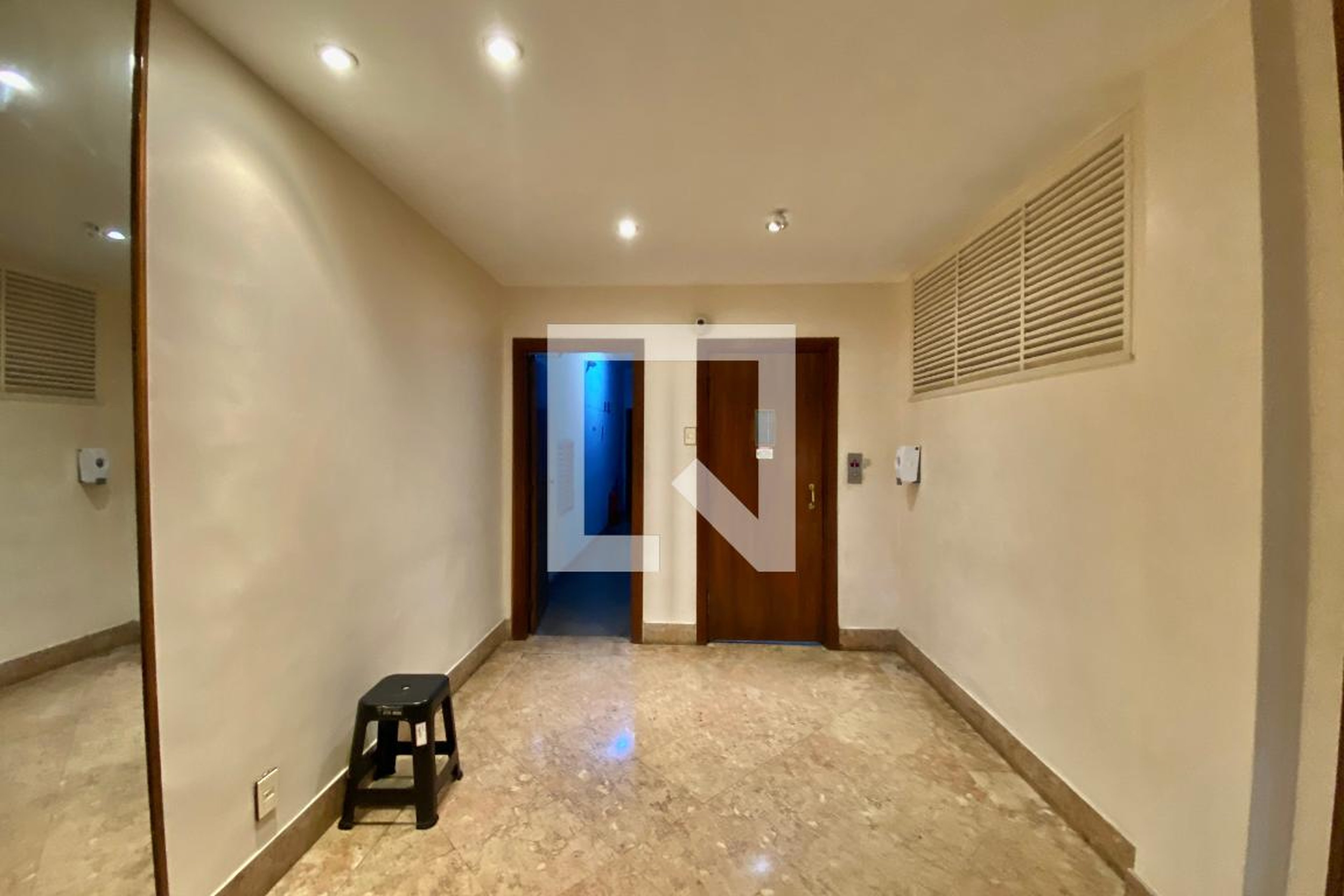 Hall de entrada - Edifício Rejeanne