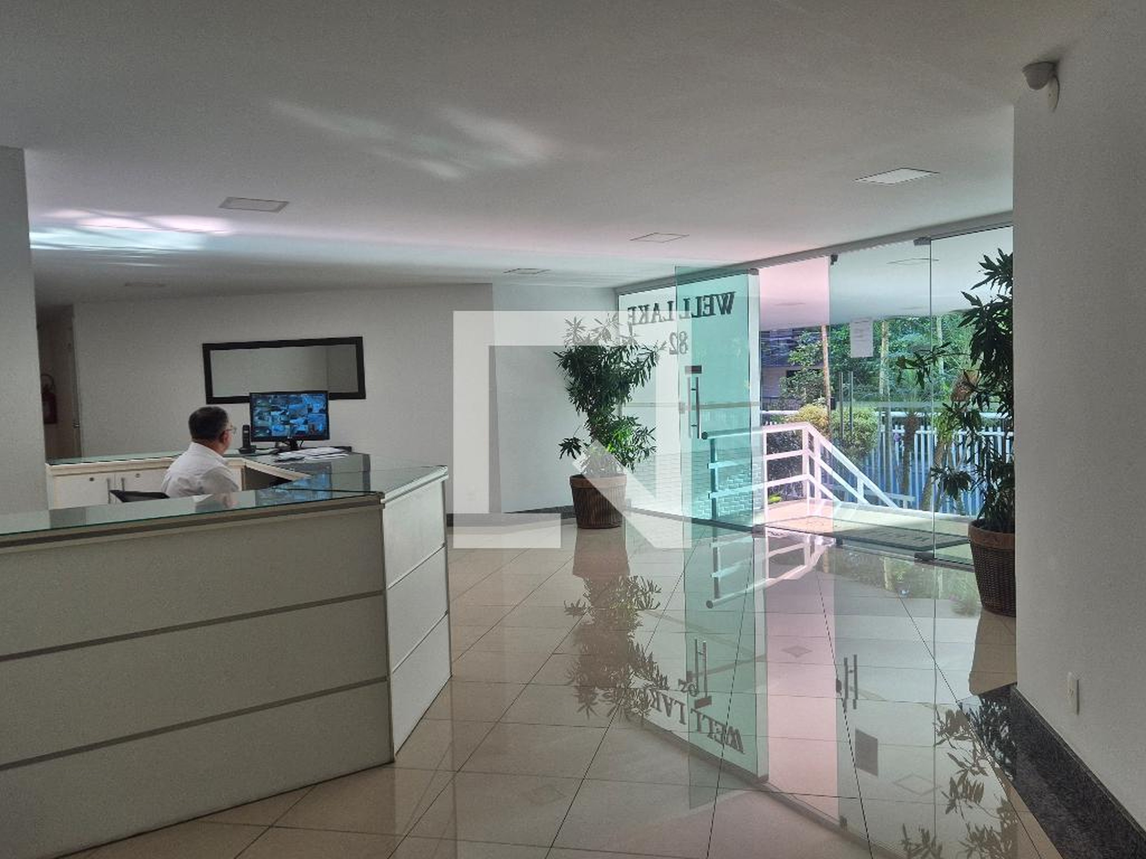 Hall de Entrada - Lake Well