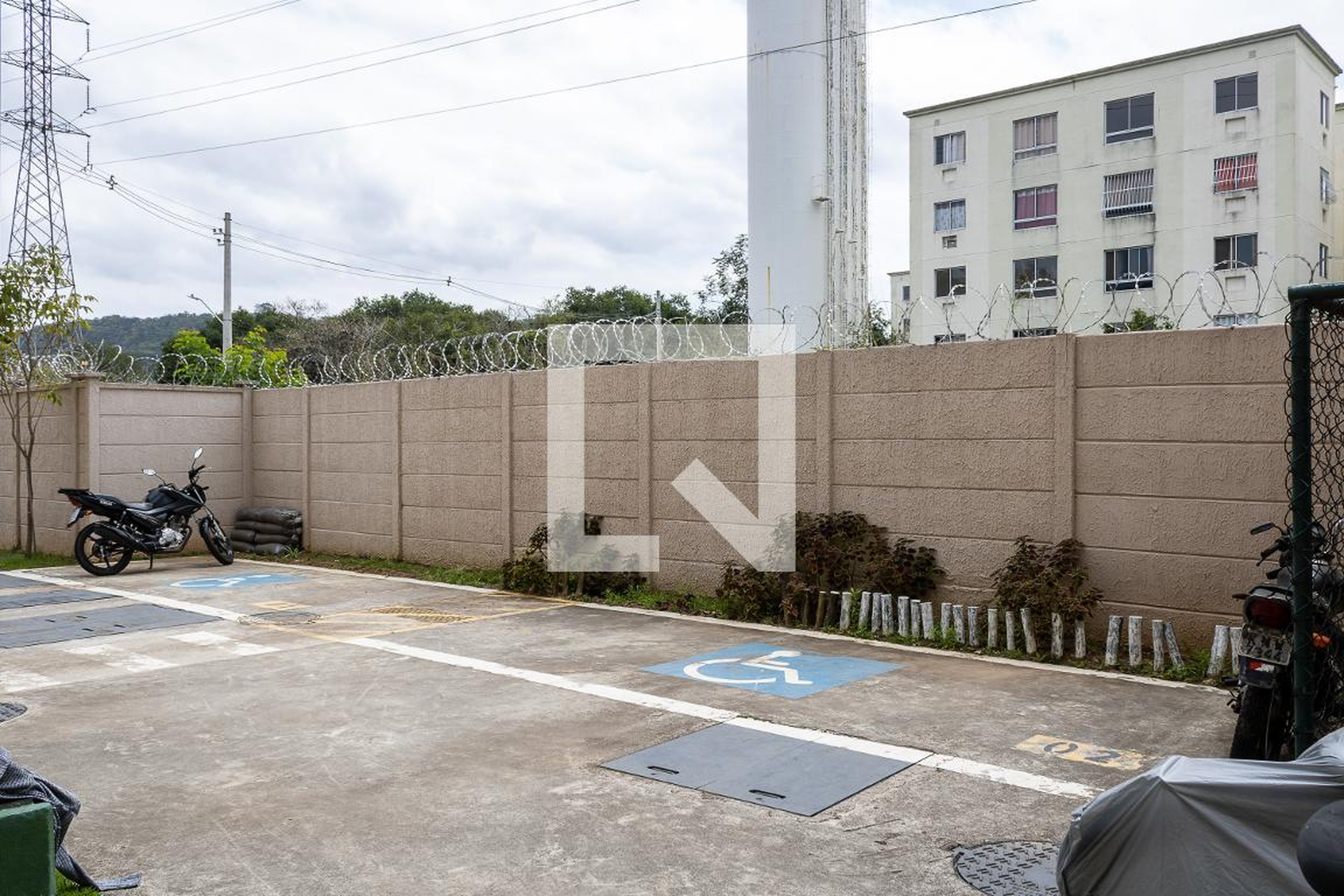 Estacionamento - Esmeralda Ville