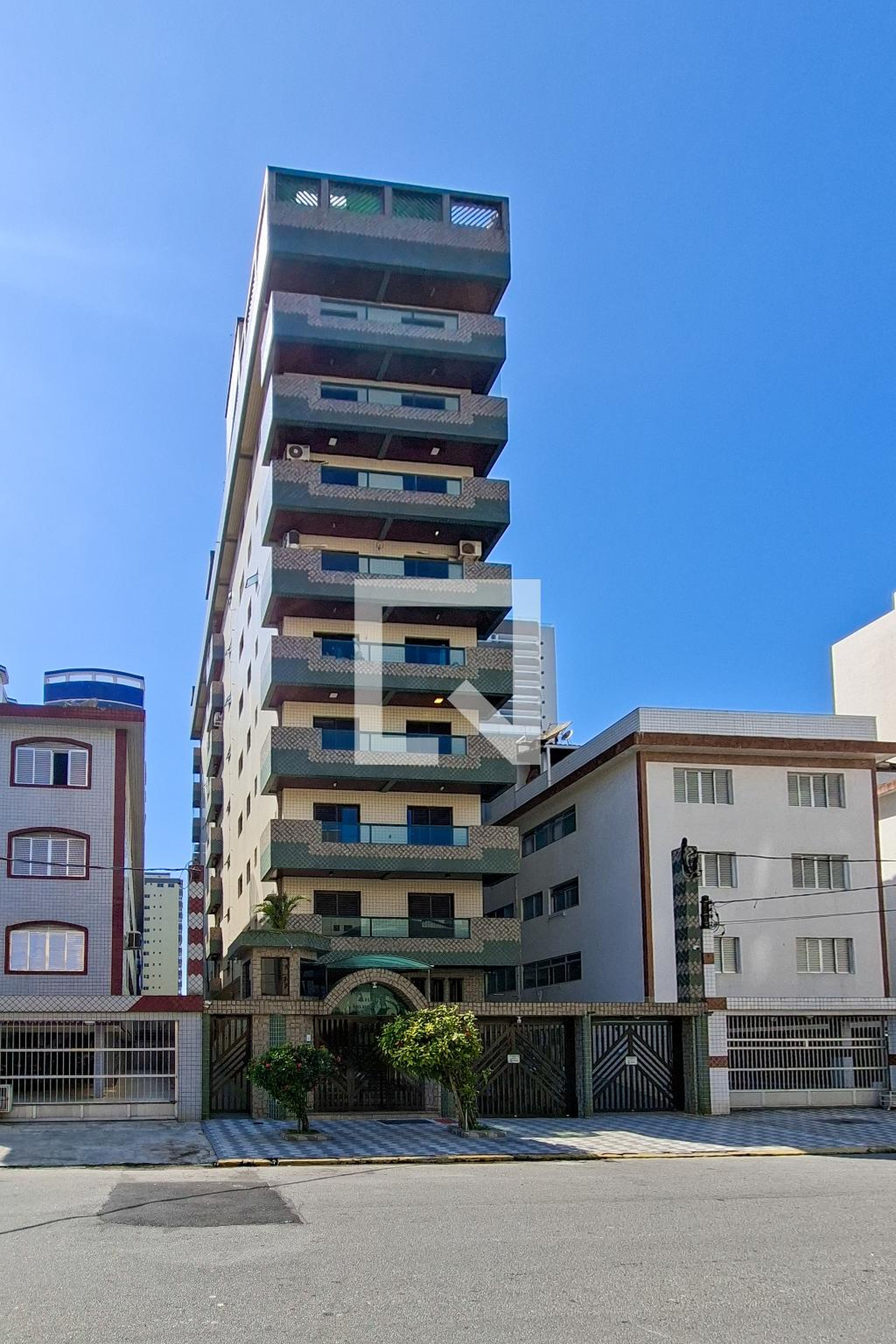 Fachada do Prédio Condomínio Anna Carolina