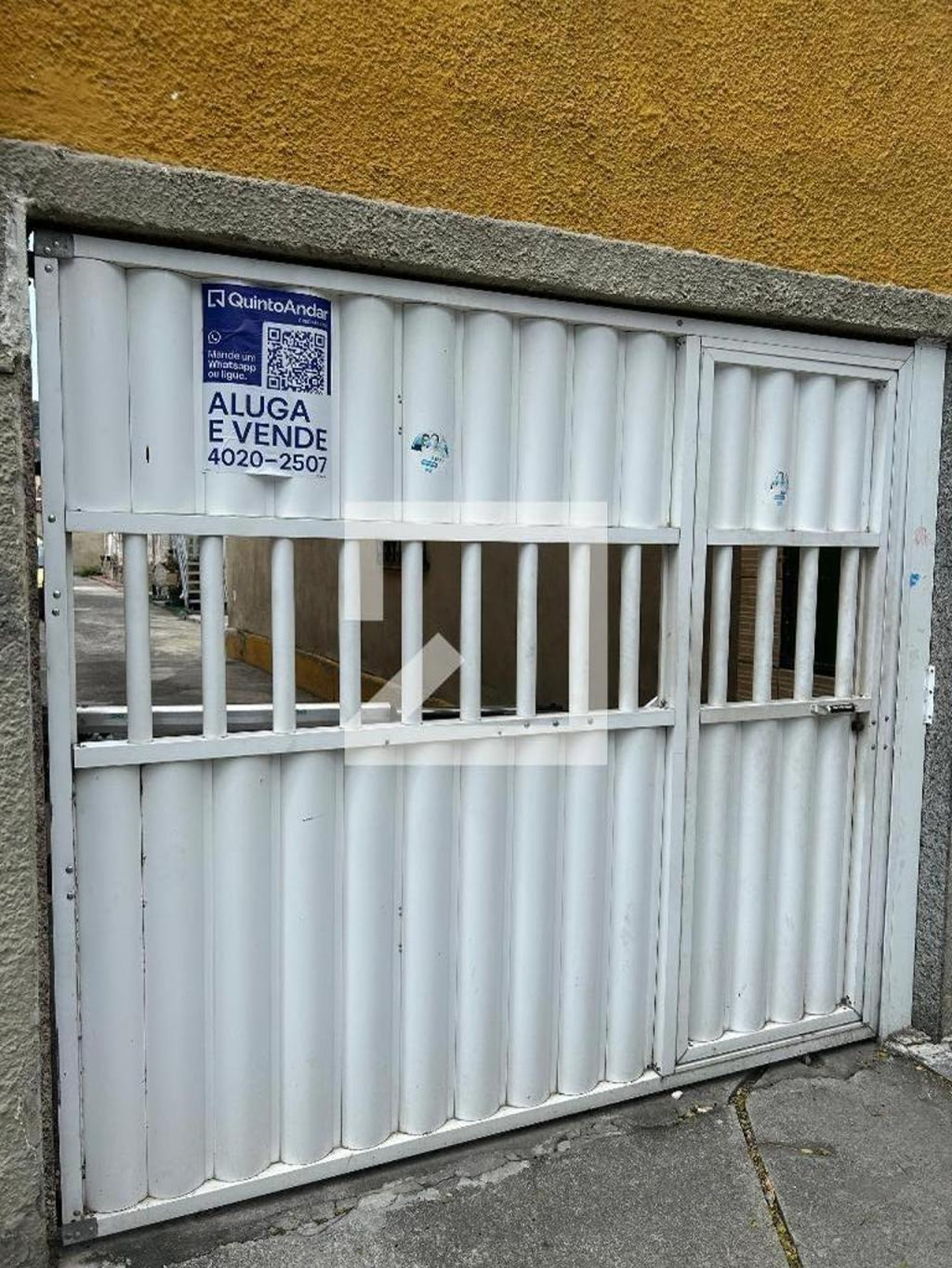 Fachada Condomínio em Rua Condessa Belmonte, 73