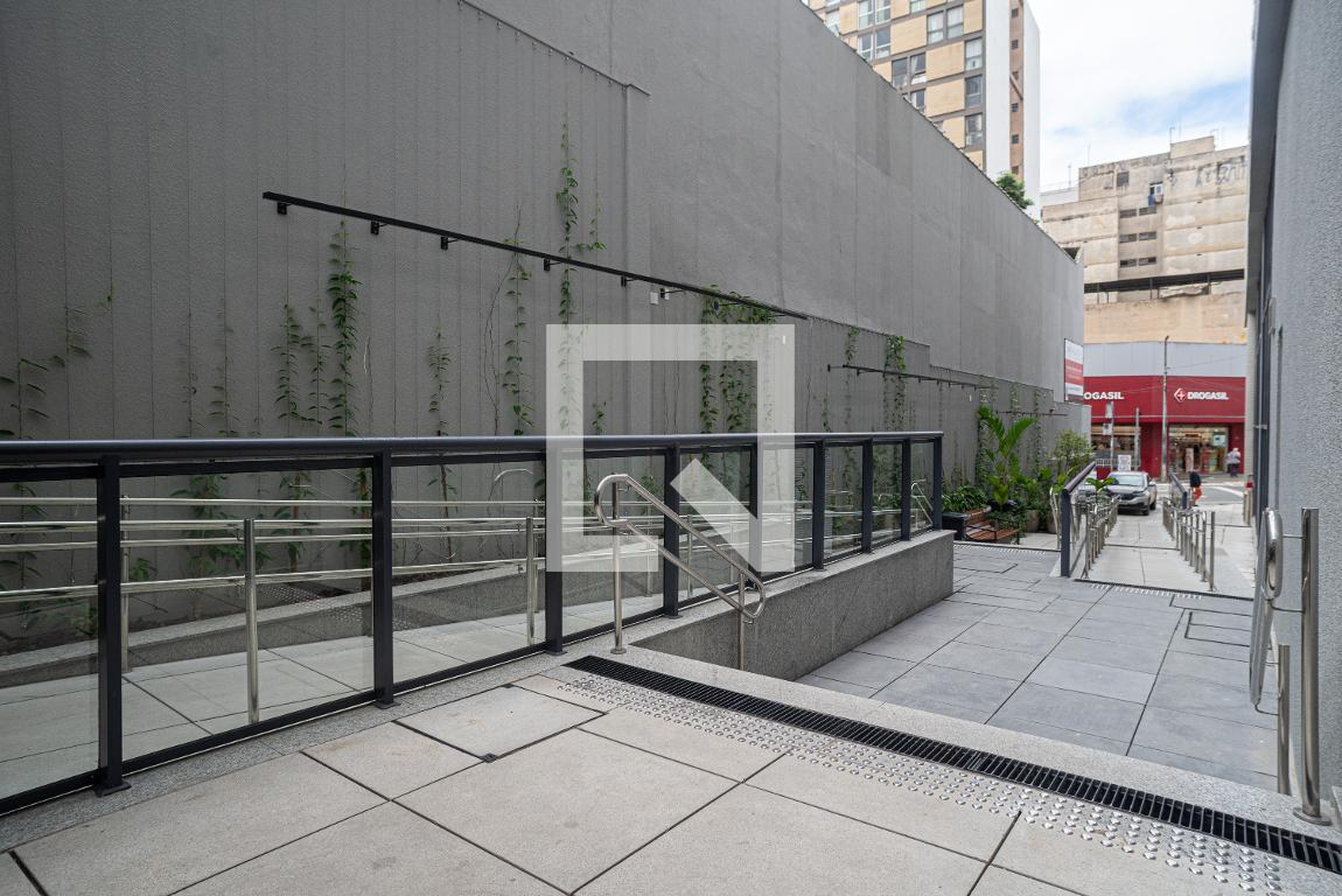 Fachada Condomínio Nik Paulista