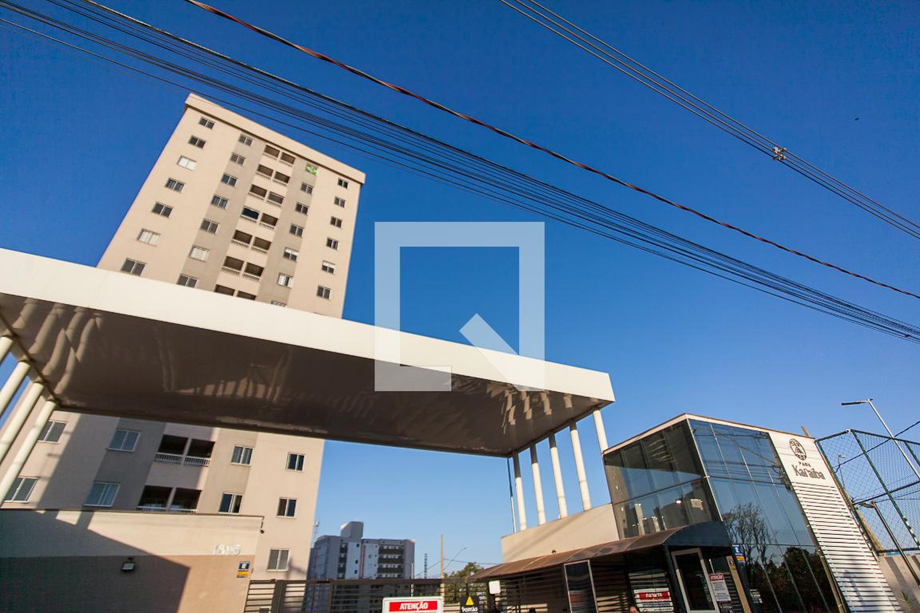 Fachada do Condominio Condomínio Park Karaiba
